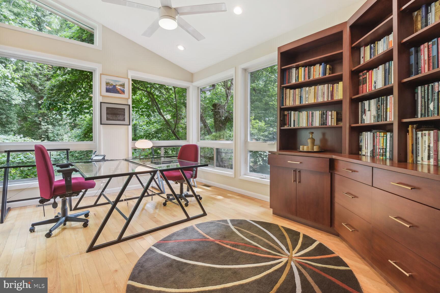 CABIN JOHN - Residential