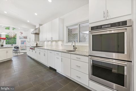 Photo of 6417 81ST ST, CABIN JOHN, MD 20818 (MLS # MDMC2104504)