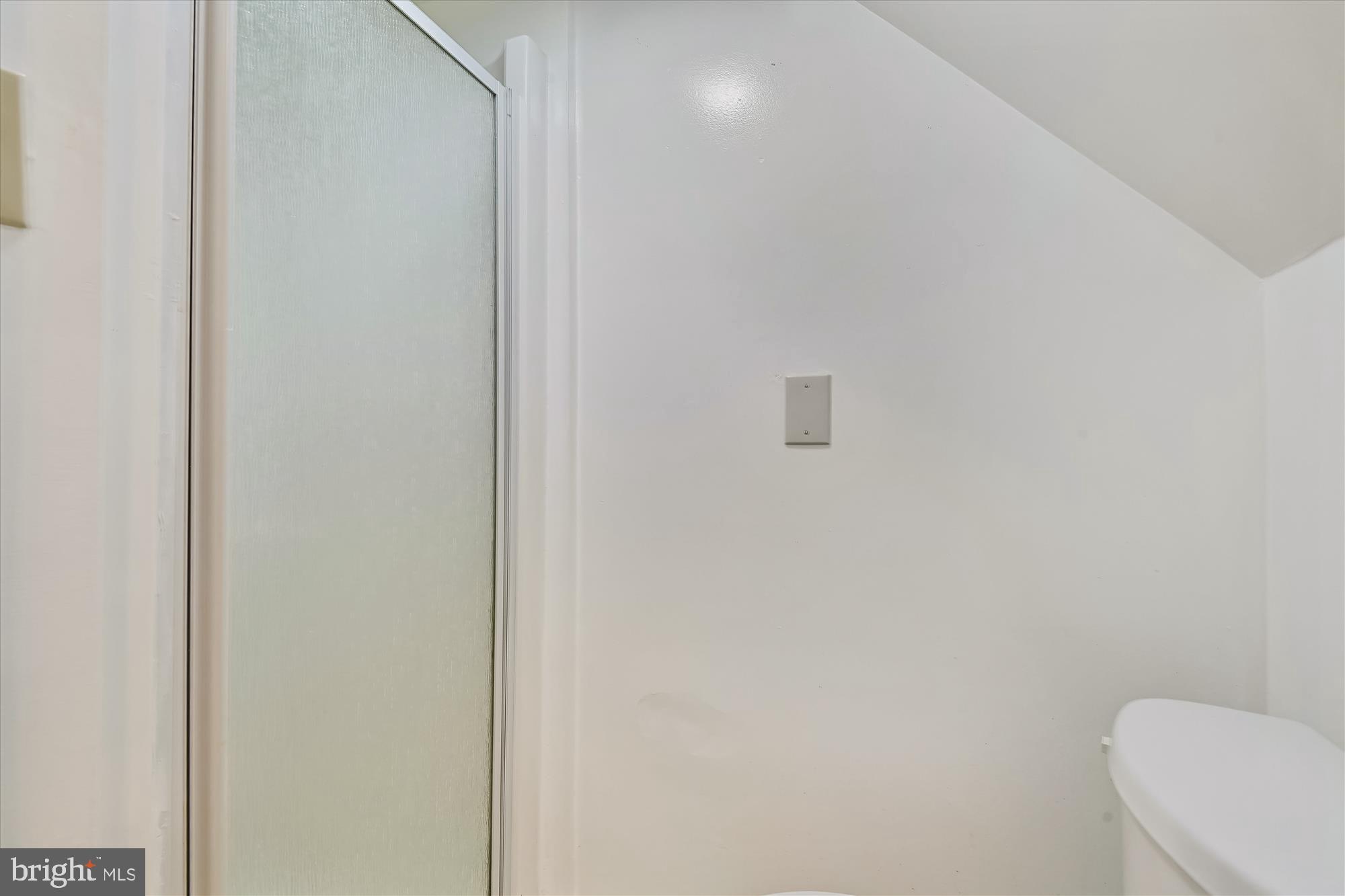 MIDDLESEX - Residential