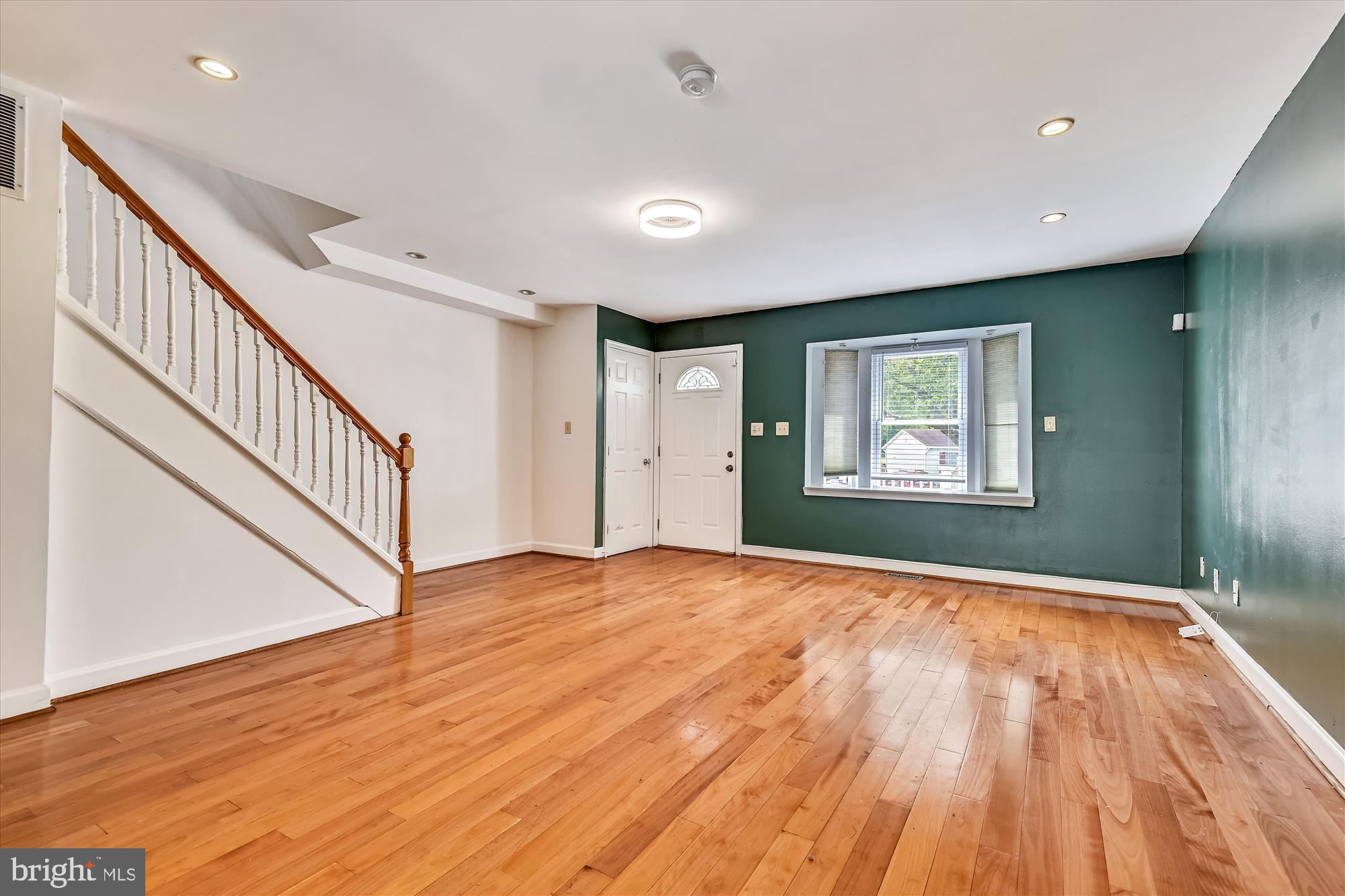 MIDDLESEX - Residential