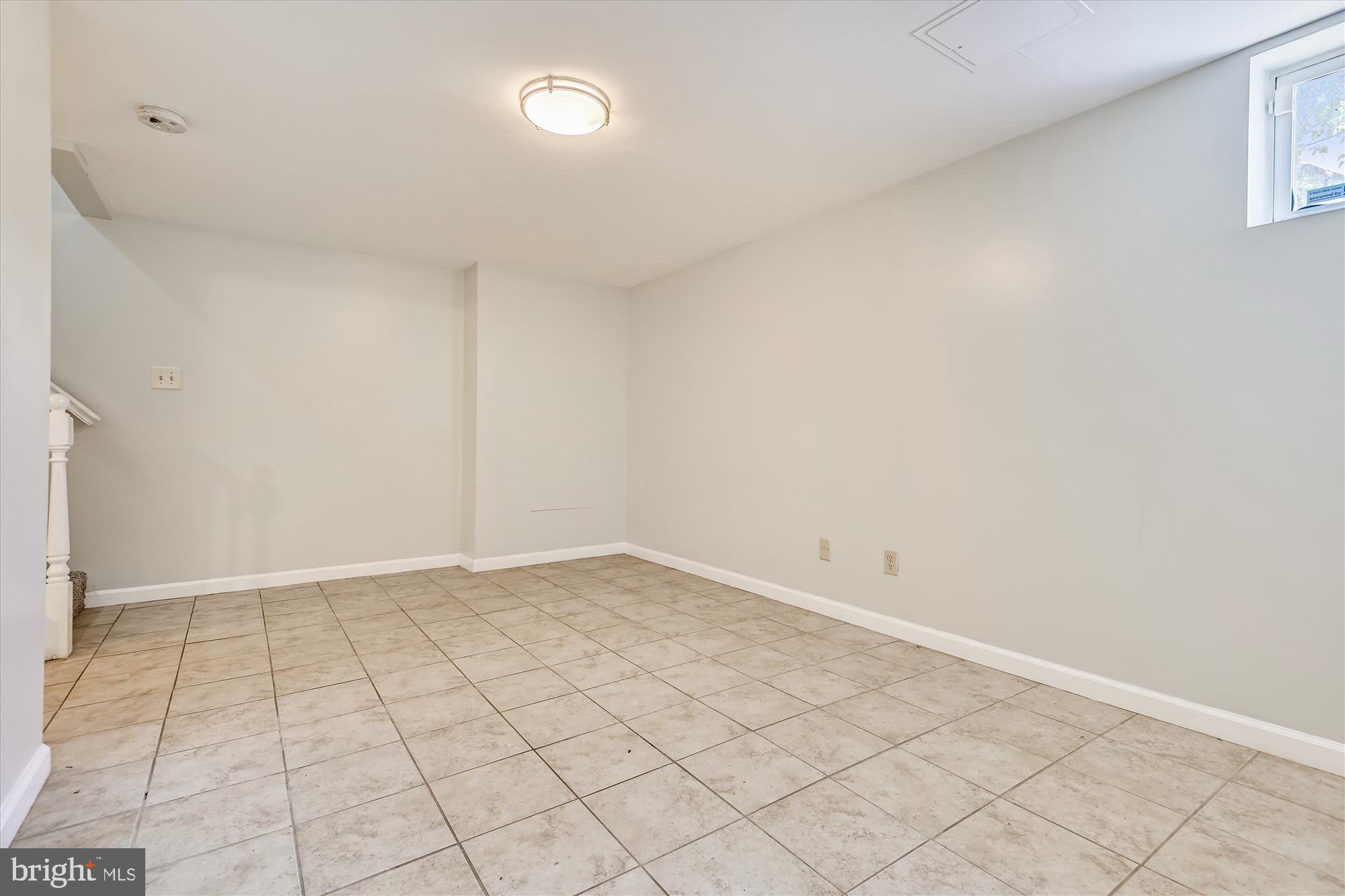 MIDDLESEX - Residential