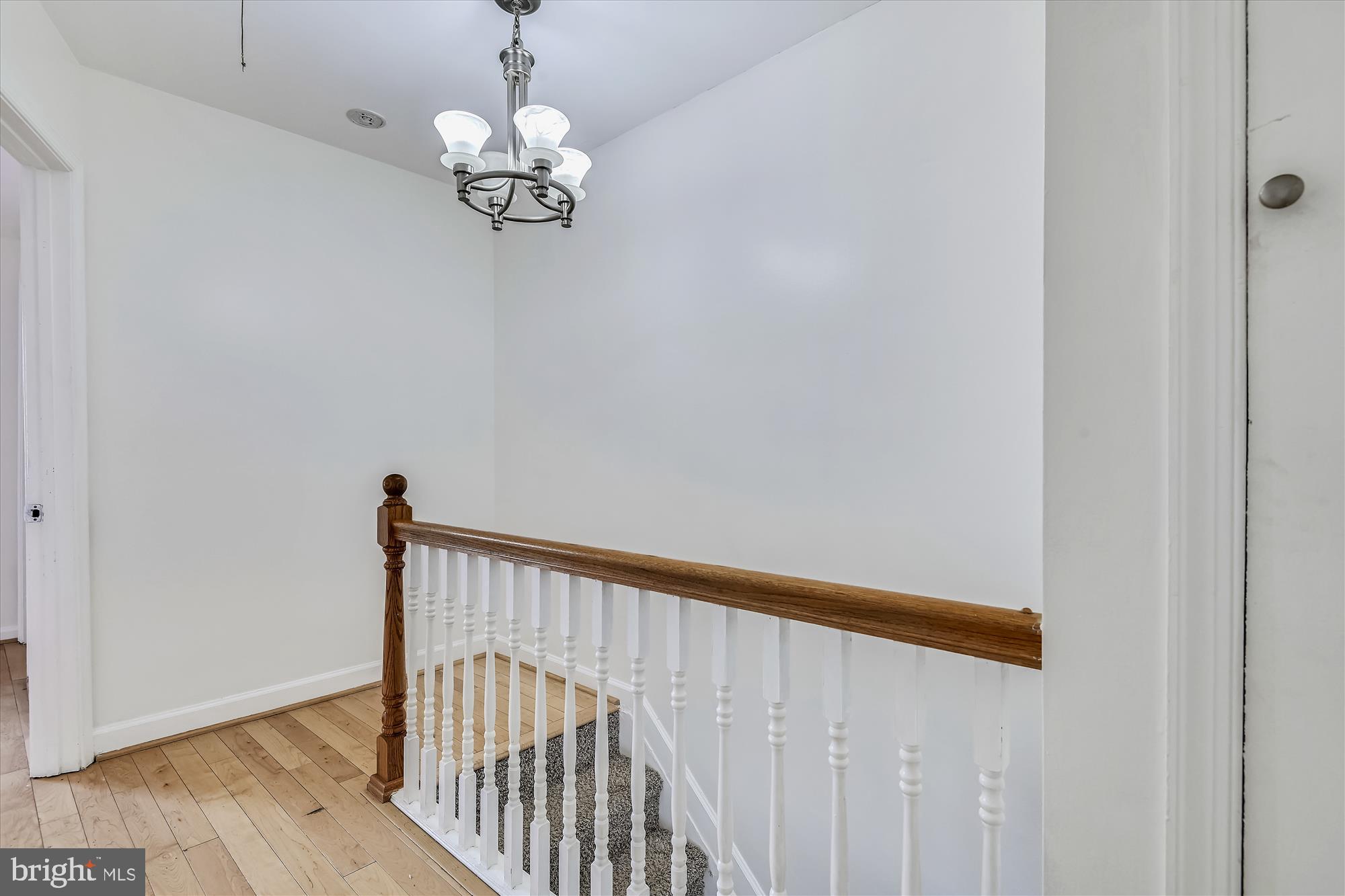 MIDDLESEX - Residential