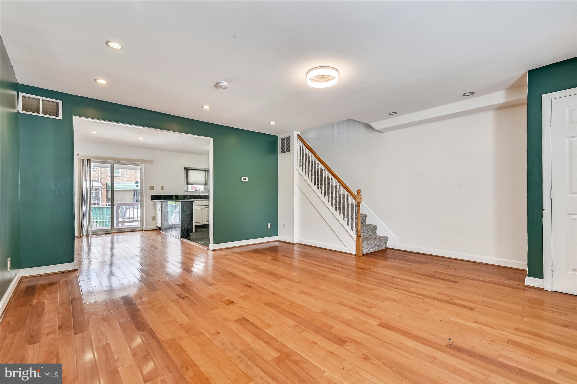 MIDDLESEX - Residential