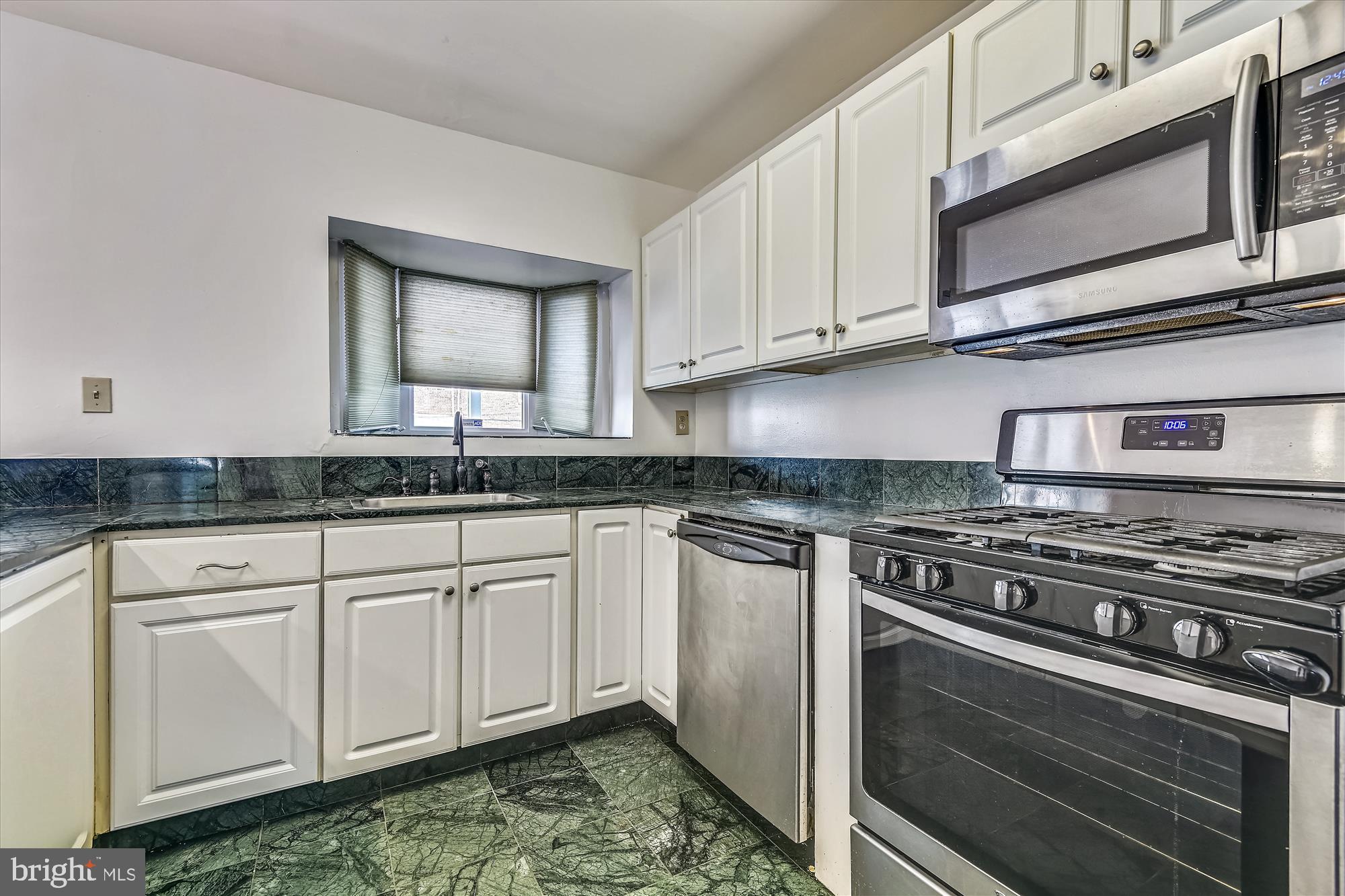 MIDDLESEX - Residential