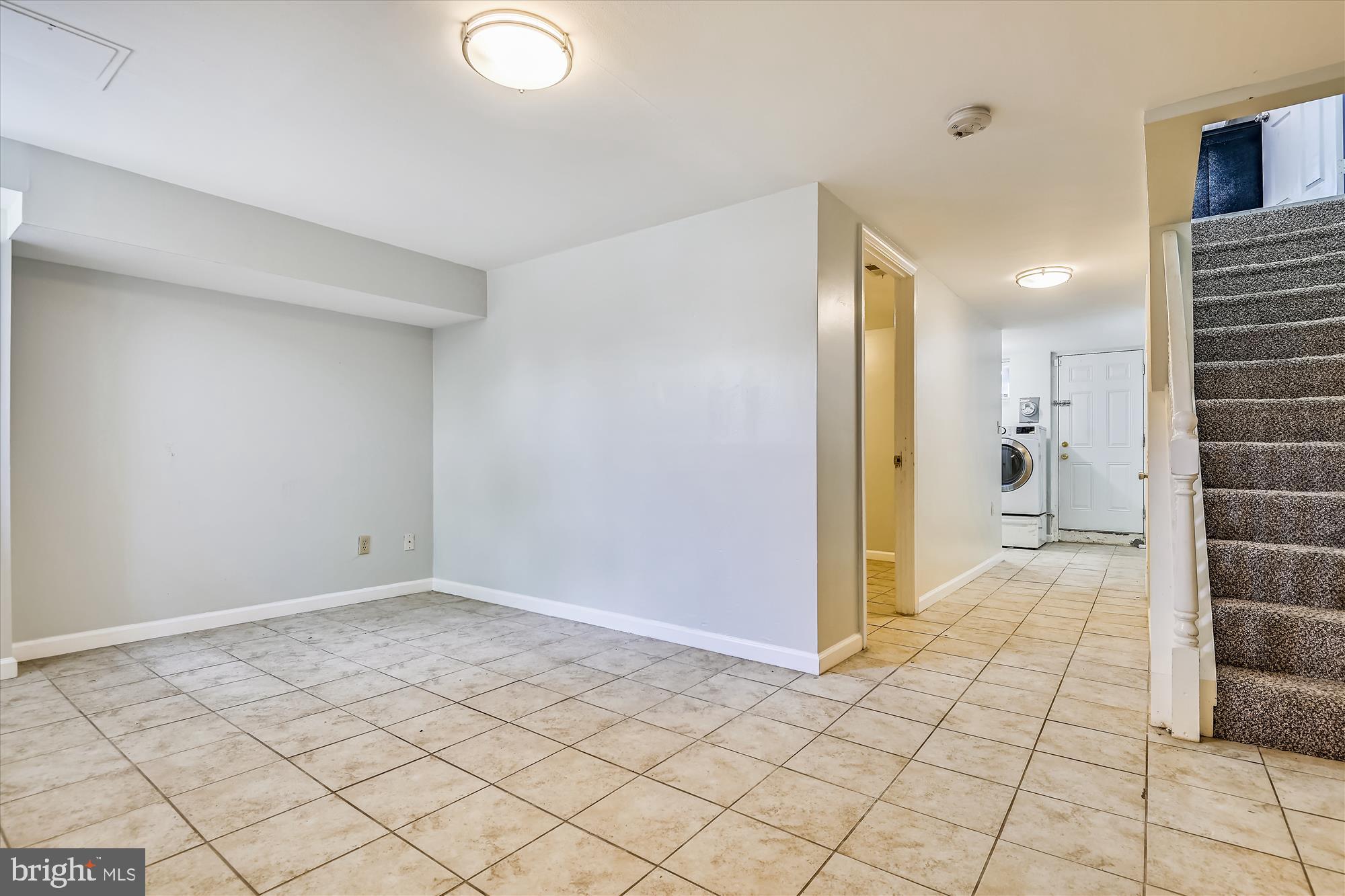 MIDDLESEX - Residential