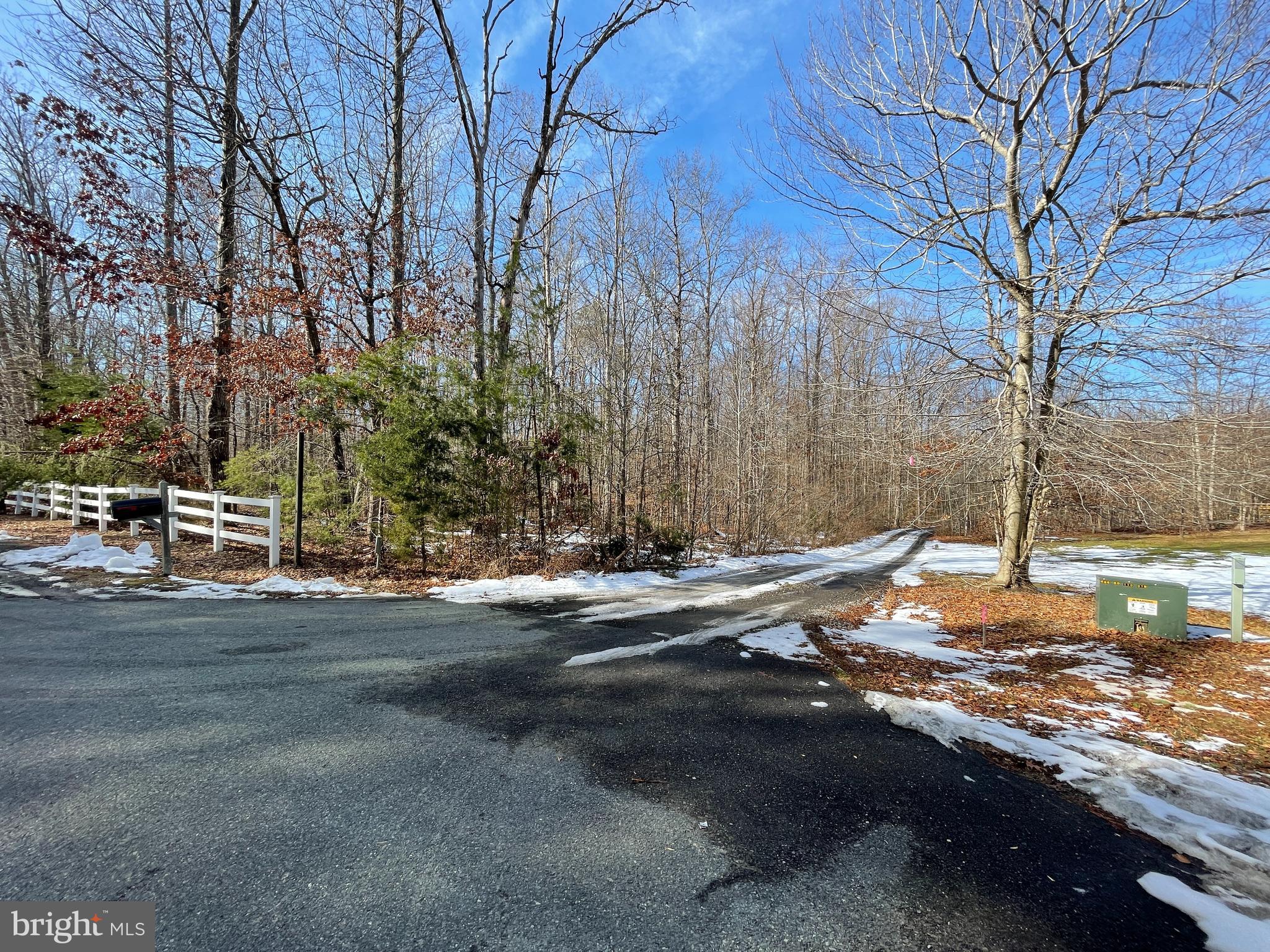 SPINNER ESTATE - Land