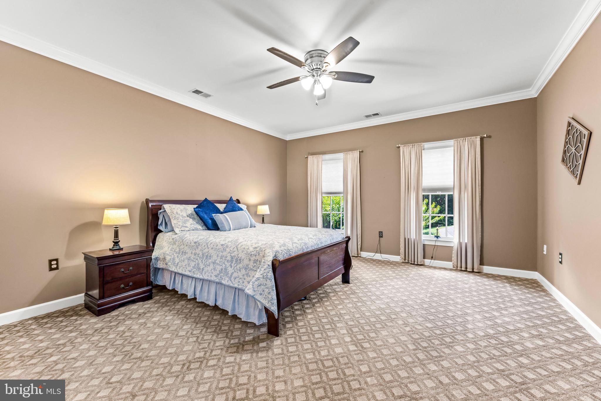 LAKE FOREST - Residential