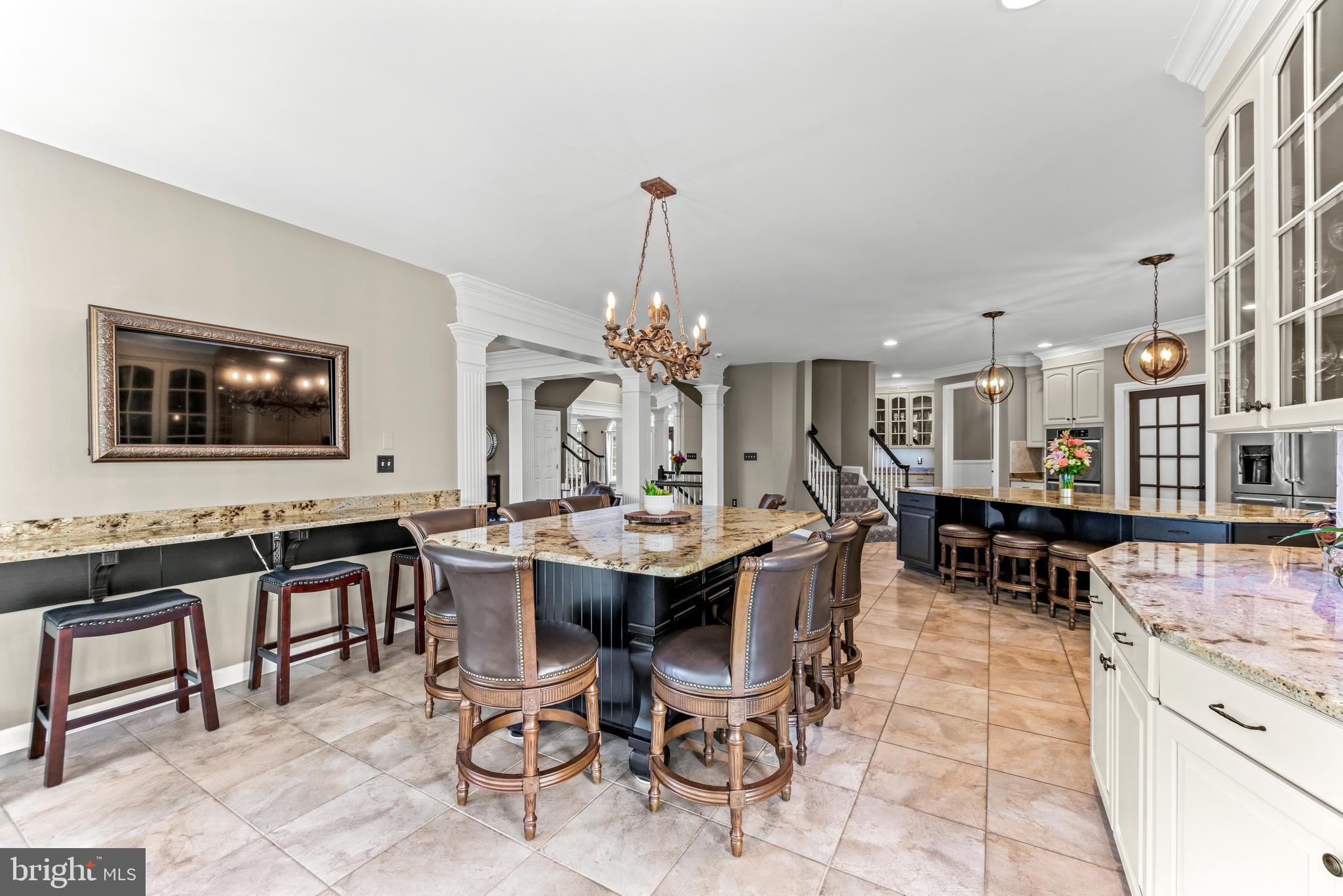 LAKE FOREST - Residential