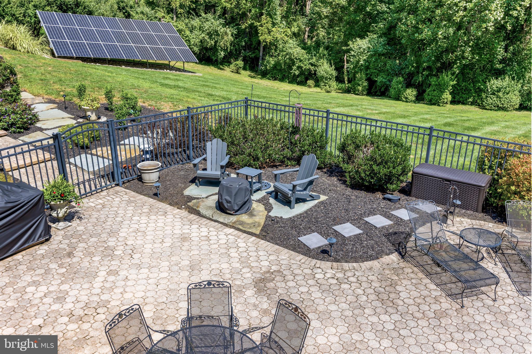 LAKE FOREST - Residential