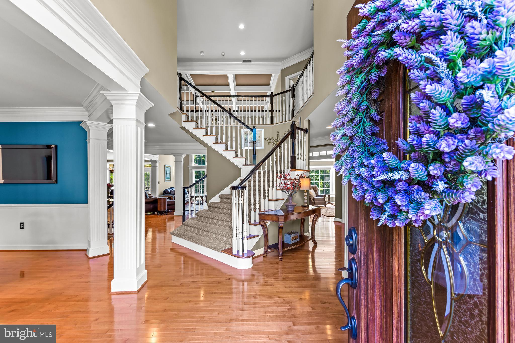 LAKE FOREST - Residential