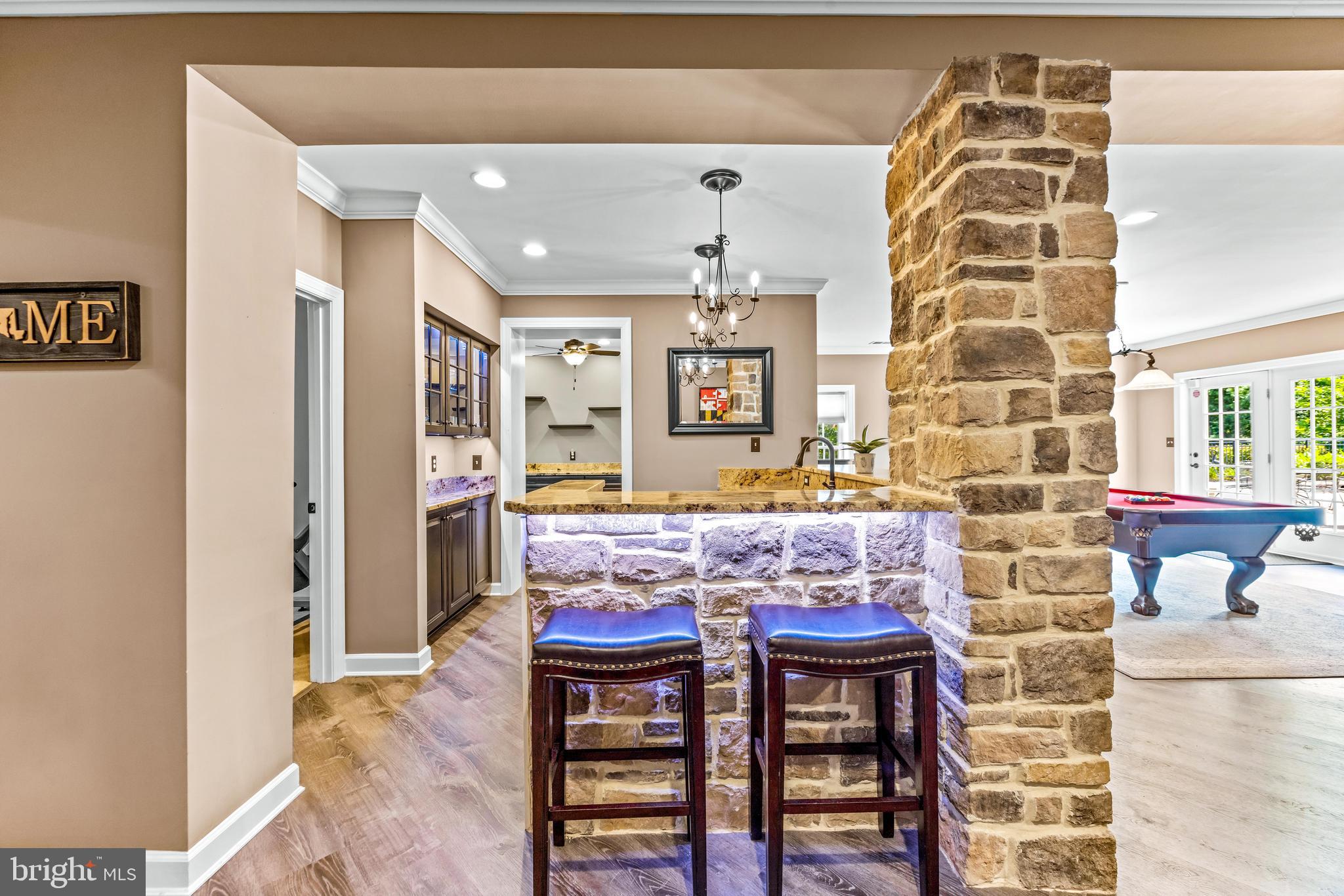 LAKE FOREST - Residential