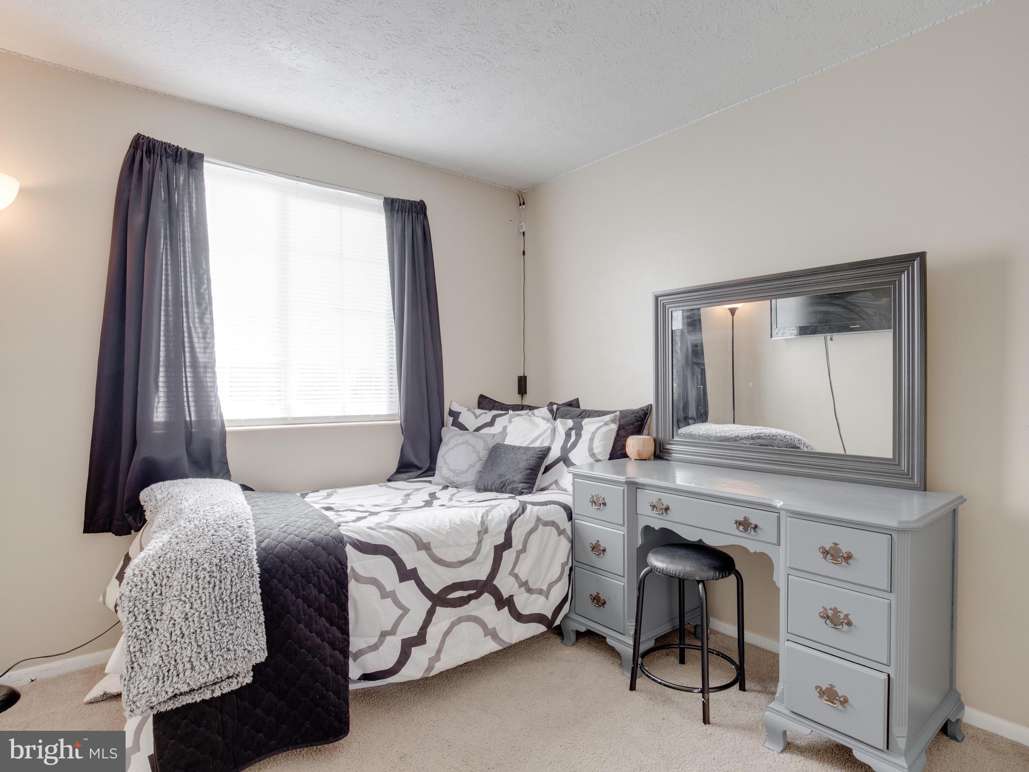 CHESTERFIELD - Residential