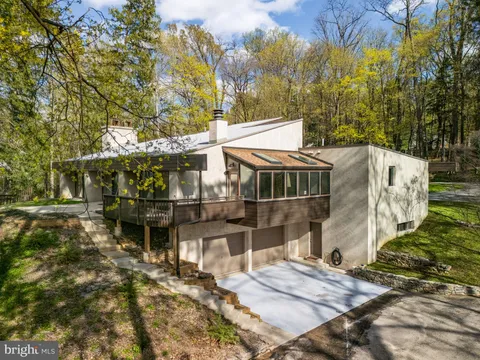 390 S Bryn Mawr Avenue, Bryn Mawr, PA 19010 - MLS#: PADE2088092