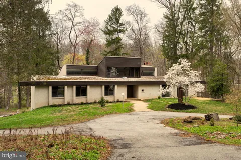 390 S Bryn Mawr Avenue, Bryn Mawr, PA MLS: PADE2088092