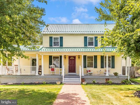 Homes For Sale - 11804 Oak Hill Road<br/> Frederick County, WOODSBORO, MD 21798