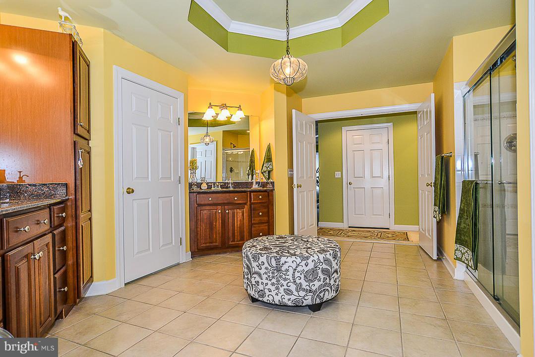 LIBERTY OAKS - Residential