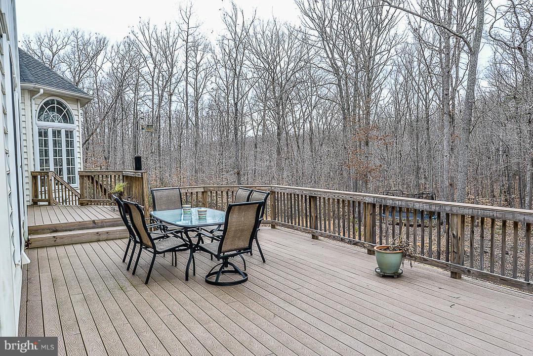 LIBERTY OAKS - Residential