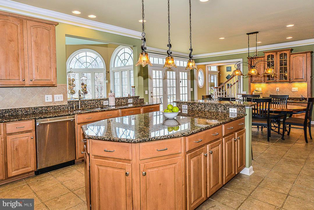 LIBERTY OAKS - Residential