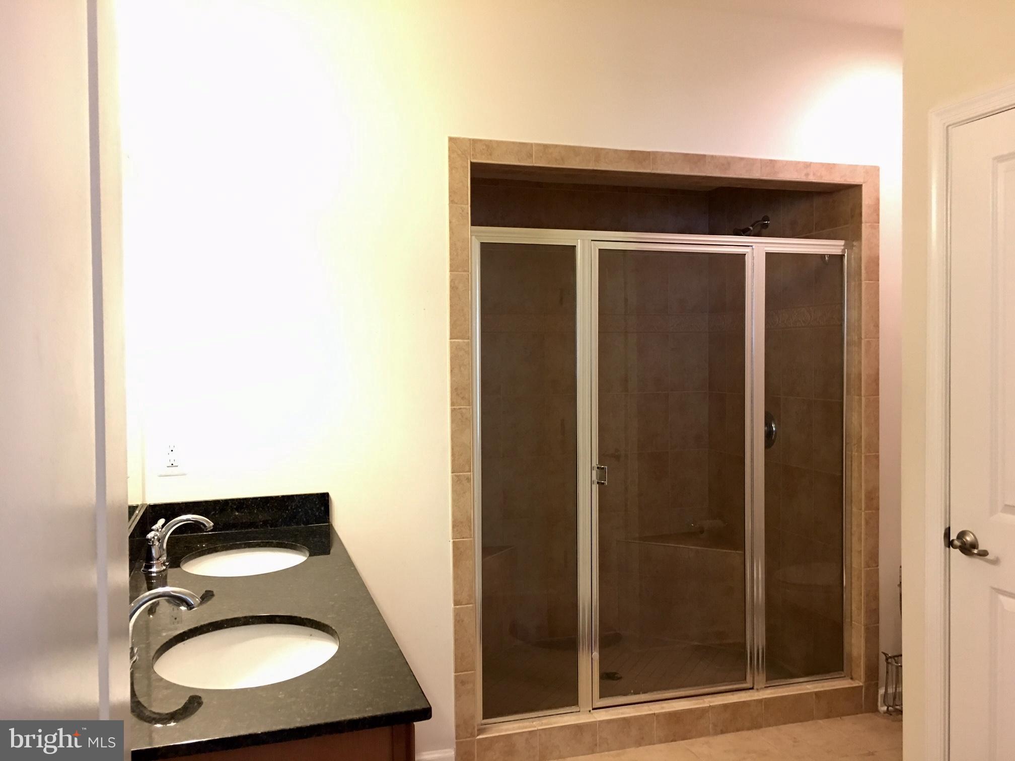 MORLEY CORNER - Residential Lease