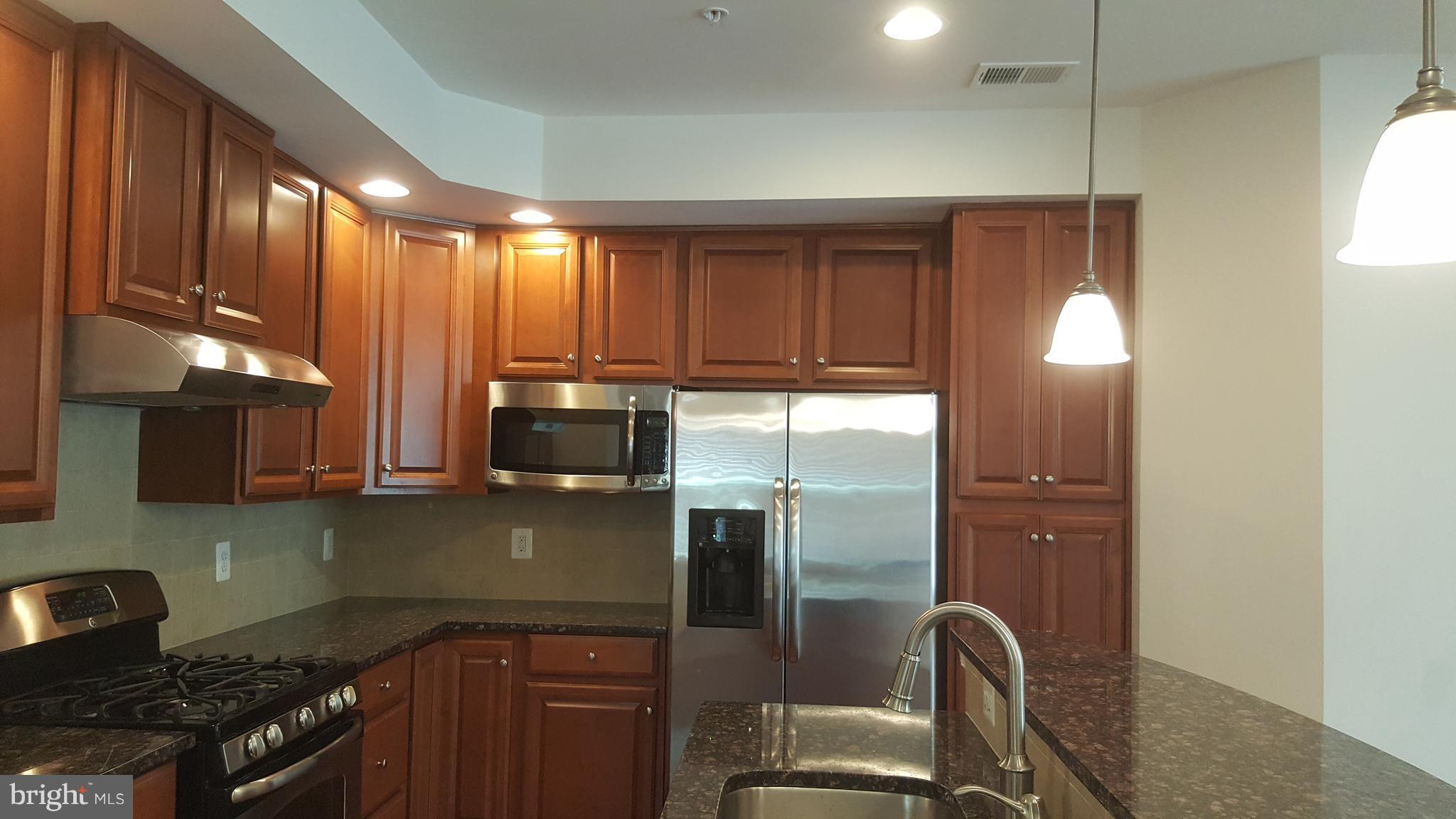 MORLEY CORNER - Residential Lease