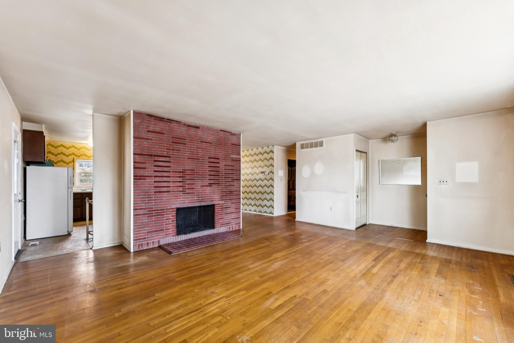 MARYLAND CITY - Residential