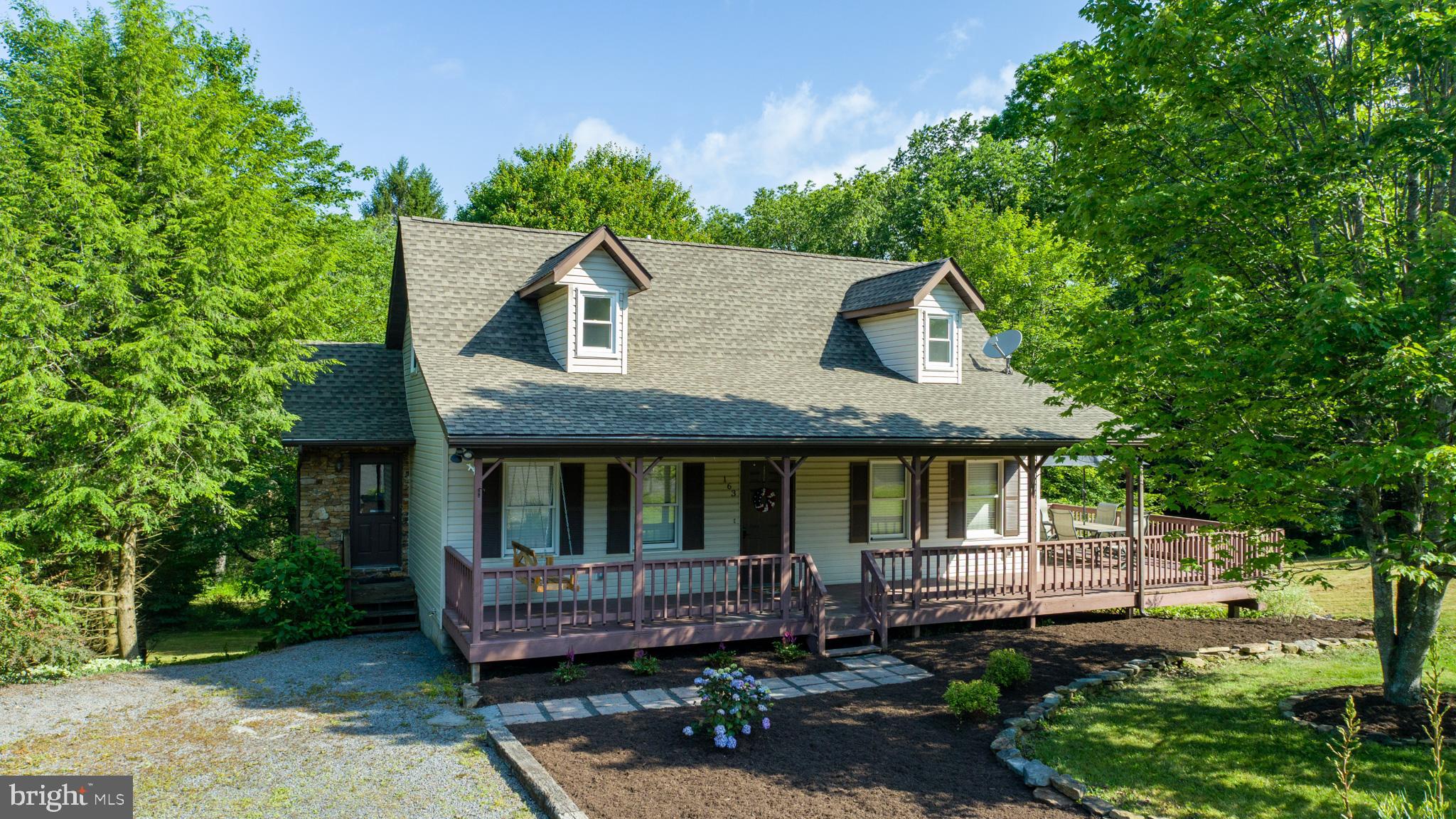 MITCHELL MANOR - Residential