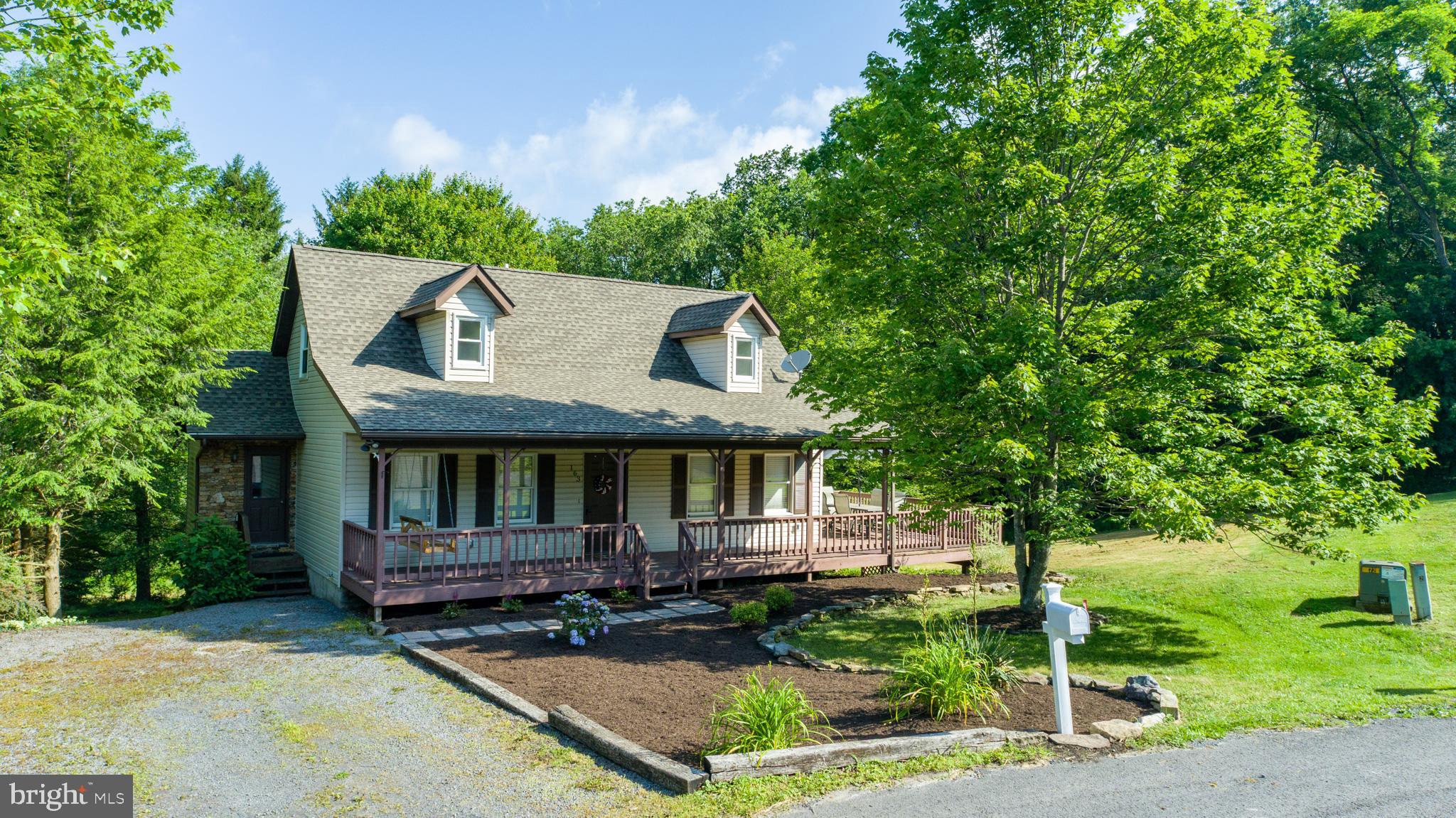 MITCHELL MANOR - Residential