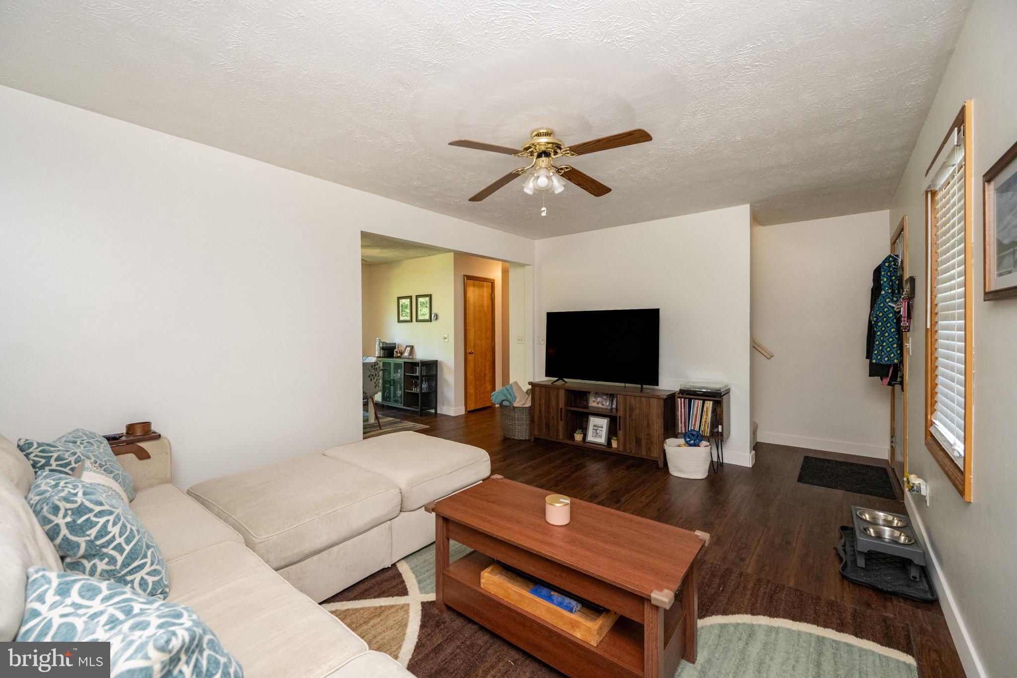 MITCHELL MANOR - Residential