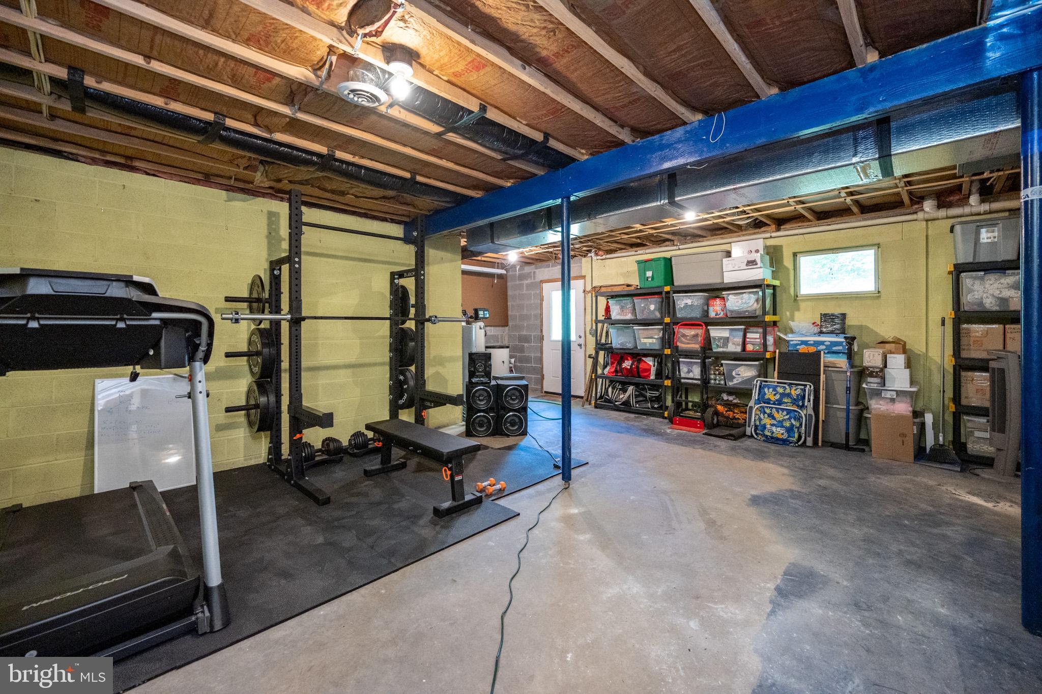 MITCHELL MANOR - Residential