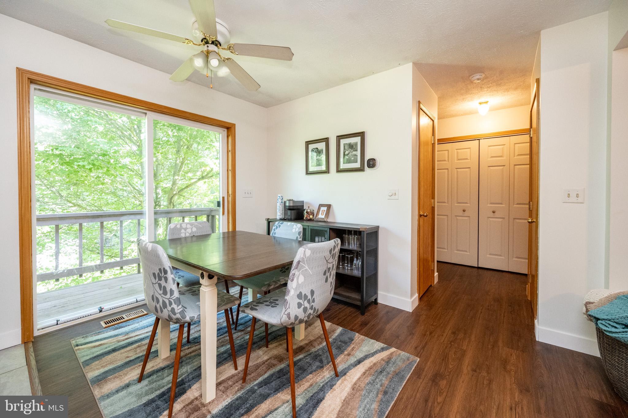 MITCHELL MANOR - Residential