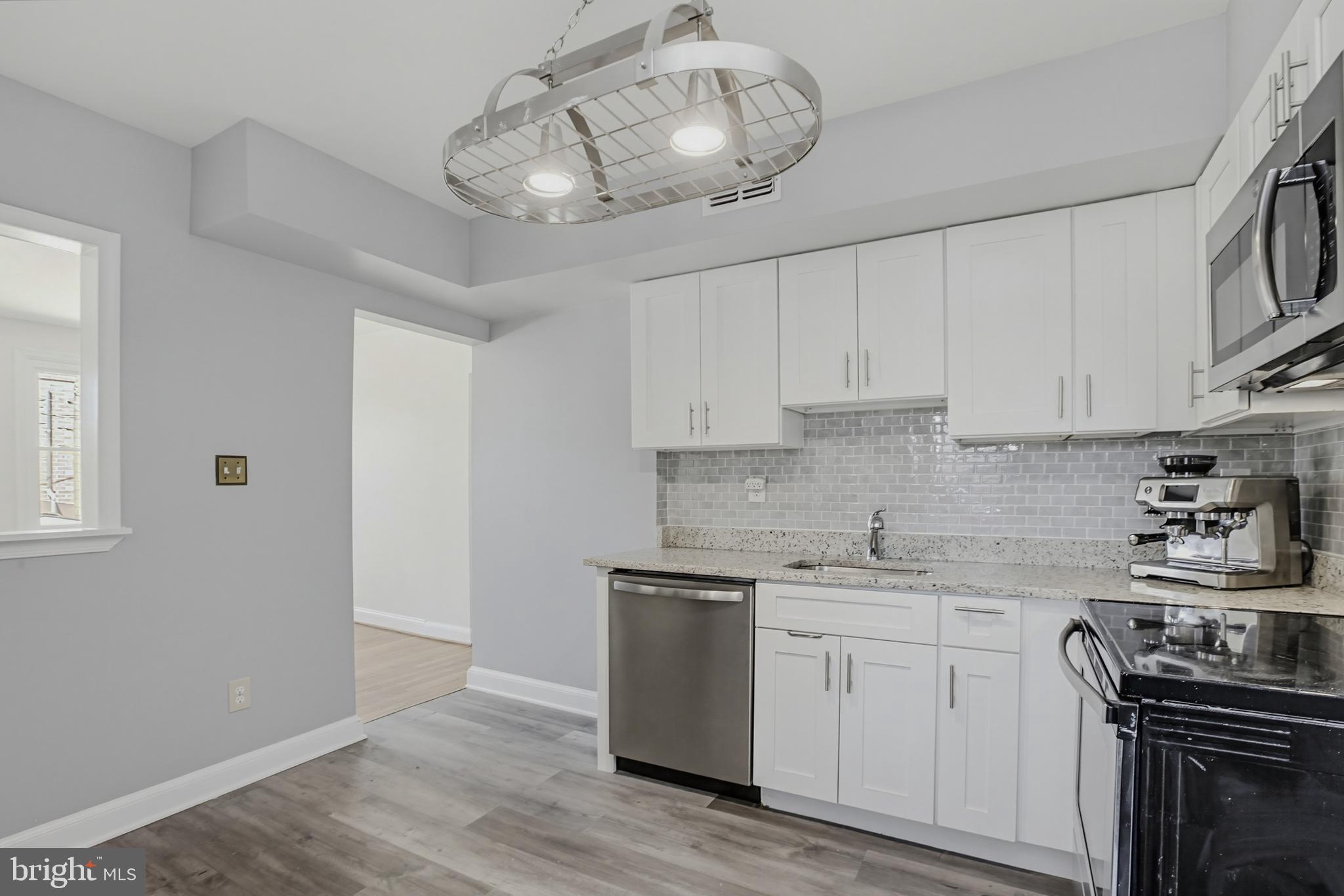 ROCKCREST - Residential