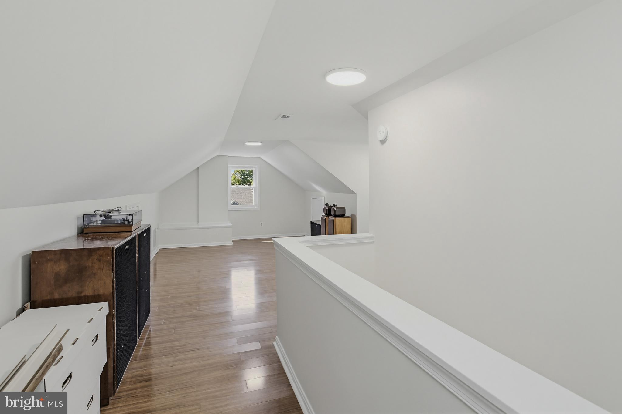 ROCKCREST - Residential