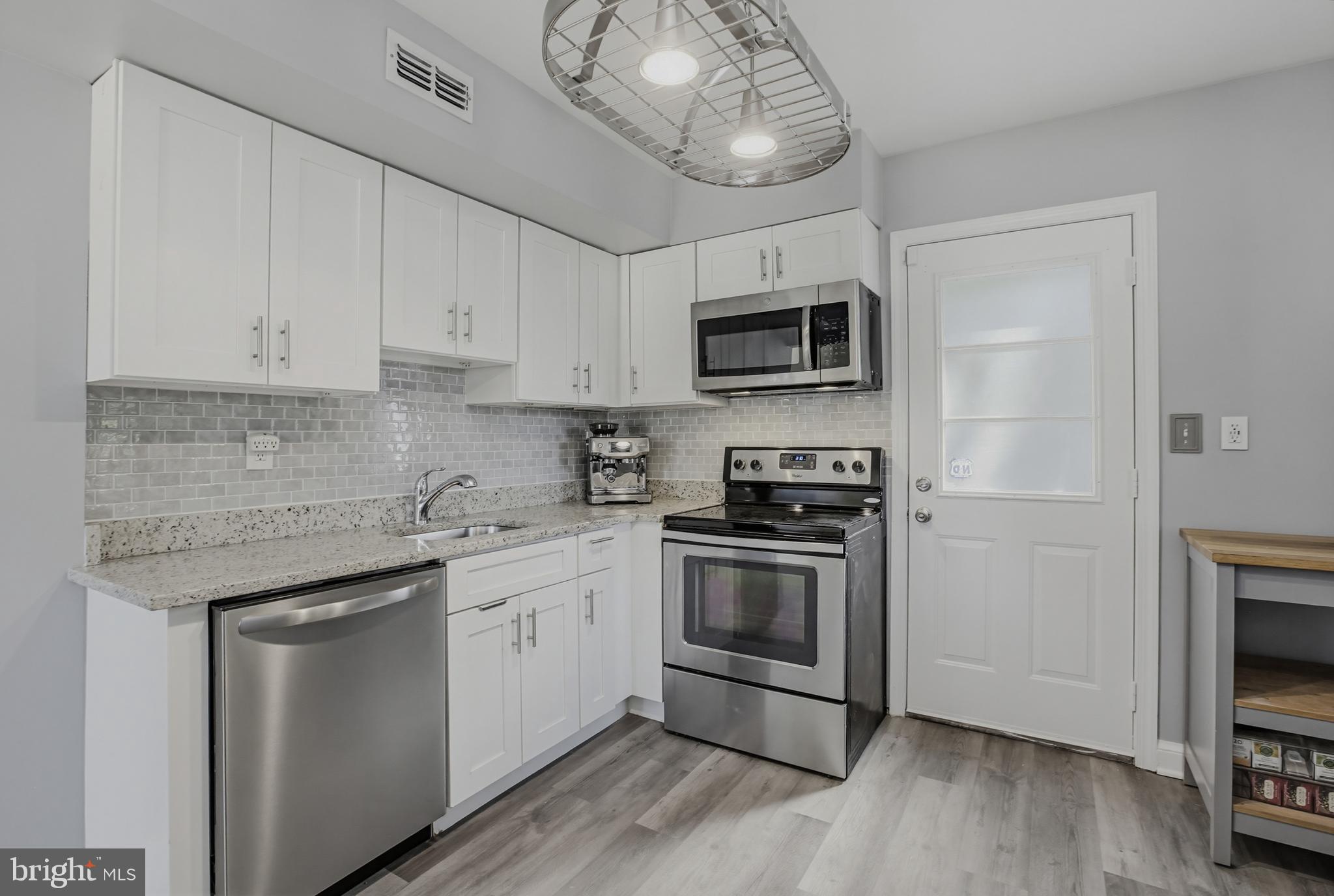 ROCKCREST - Residential