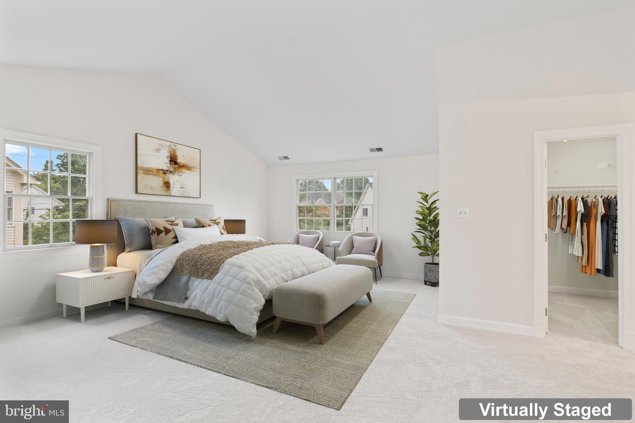 WOODLAND LAKE - Residential