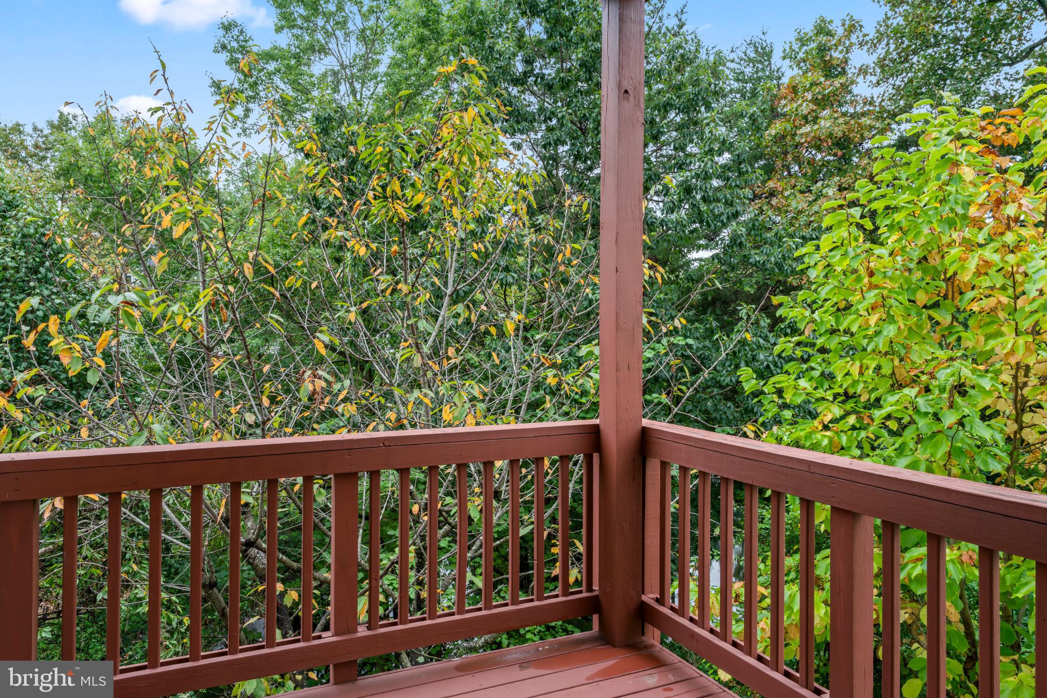 WOODLAND LAKE - Residential