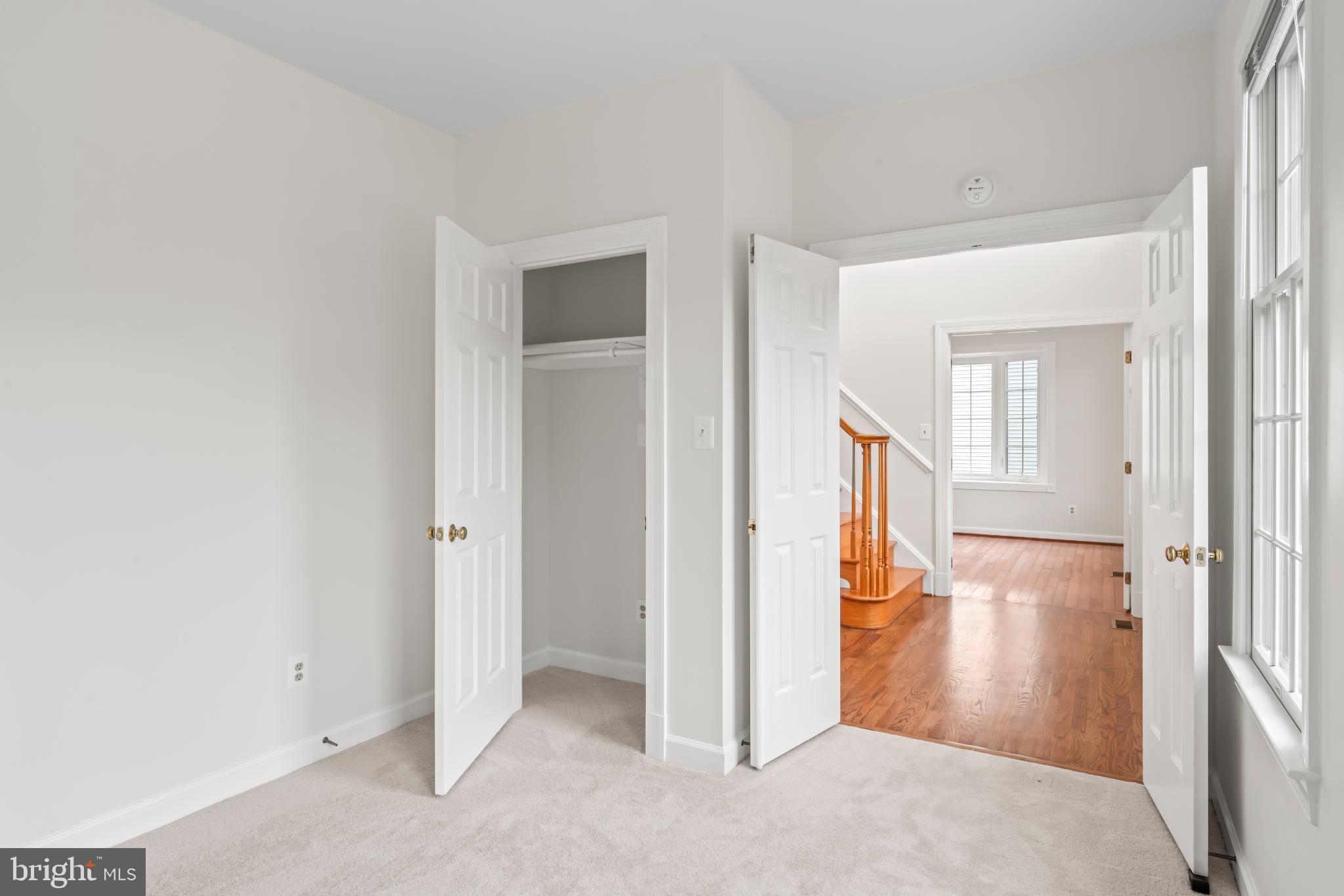 WOODLAND LAKE - Residential