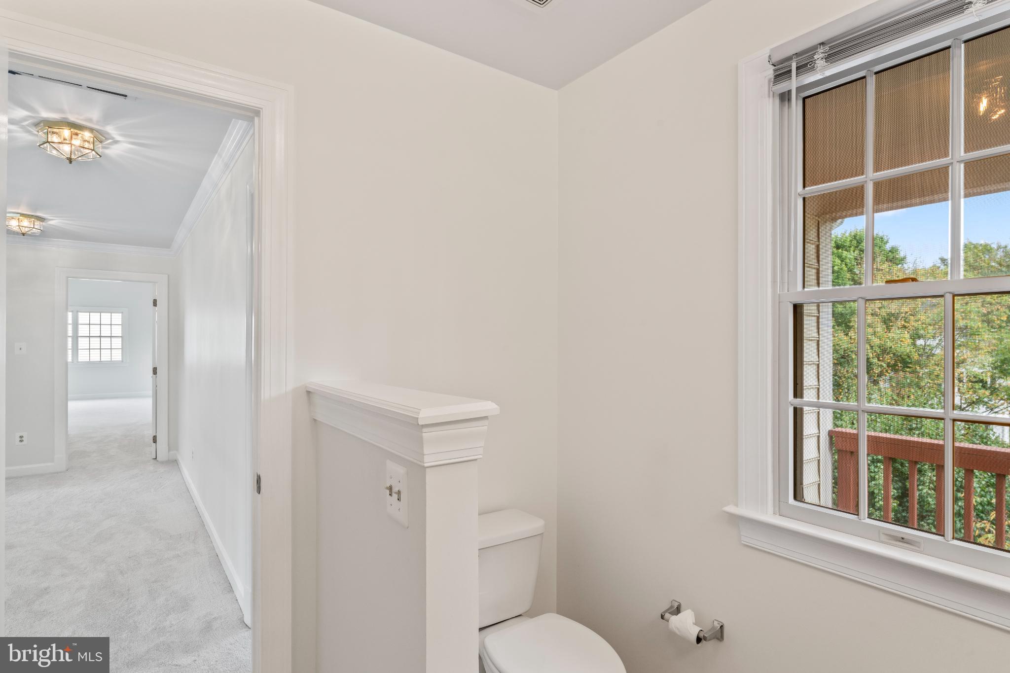 WOODLAND LAKE - Residential