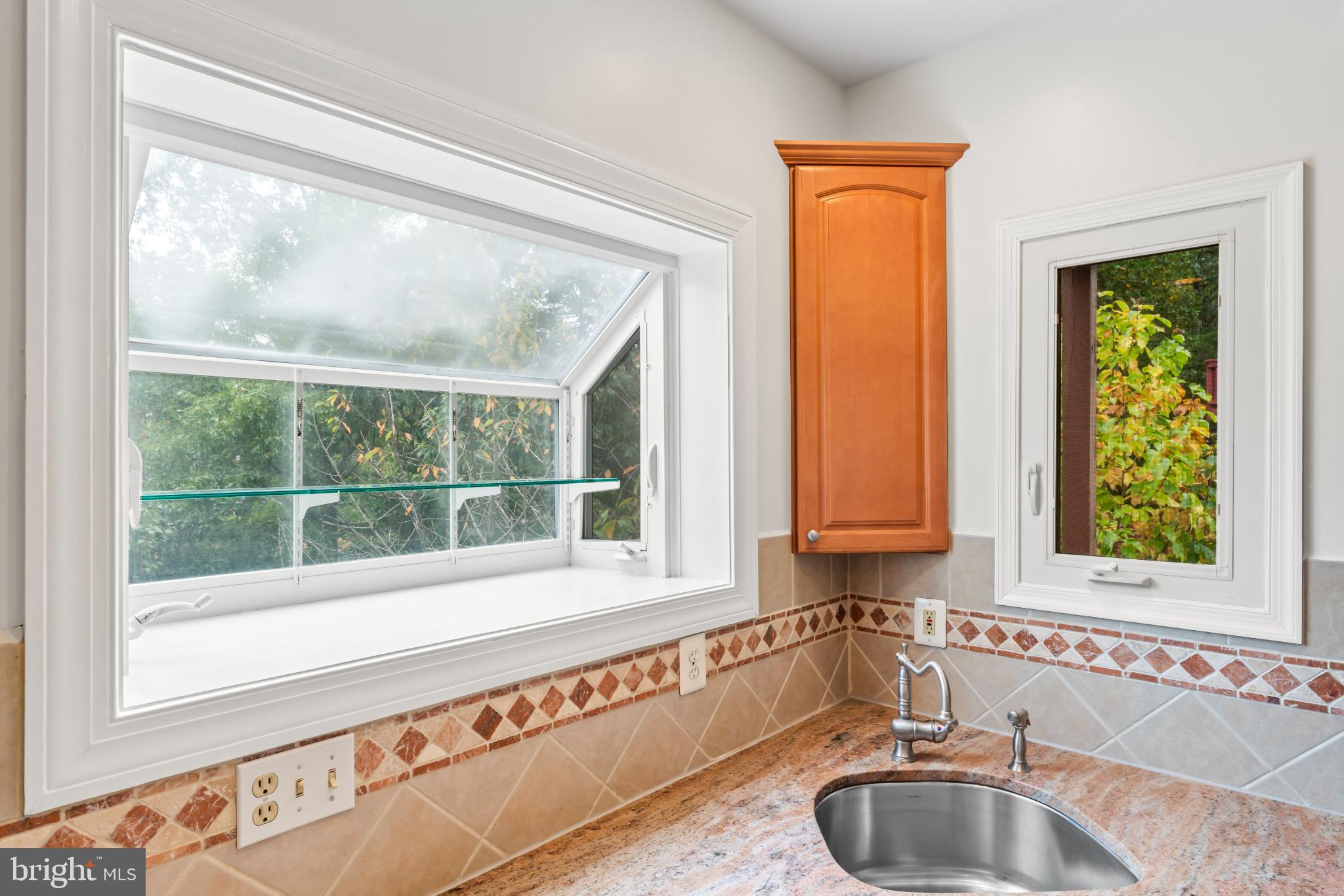 WOODLAND LAKE - Residential