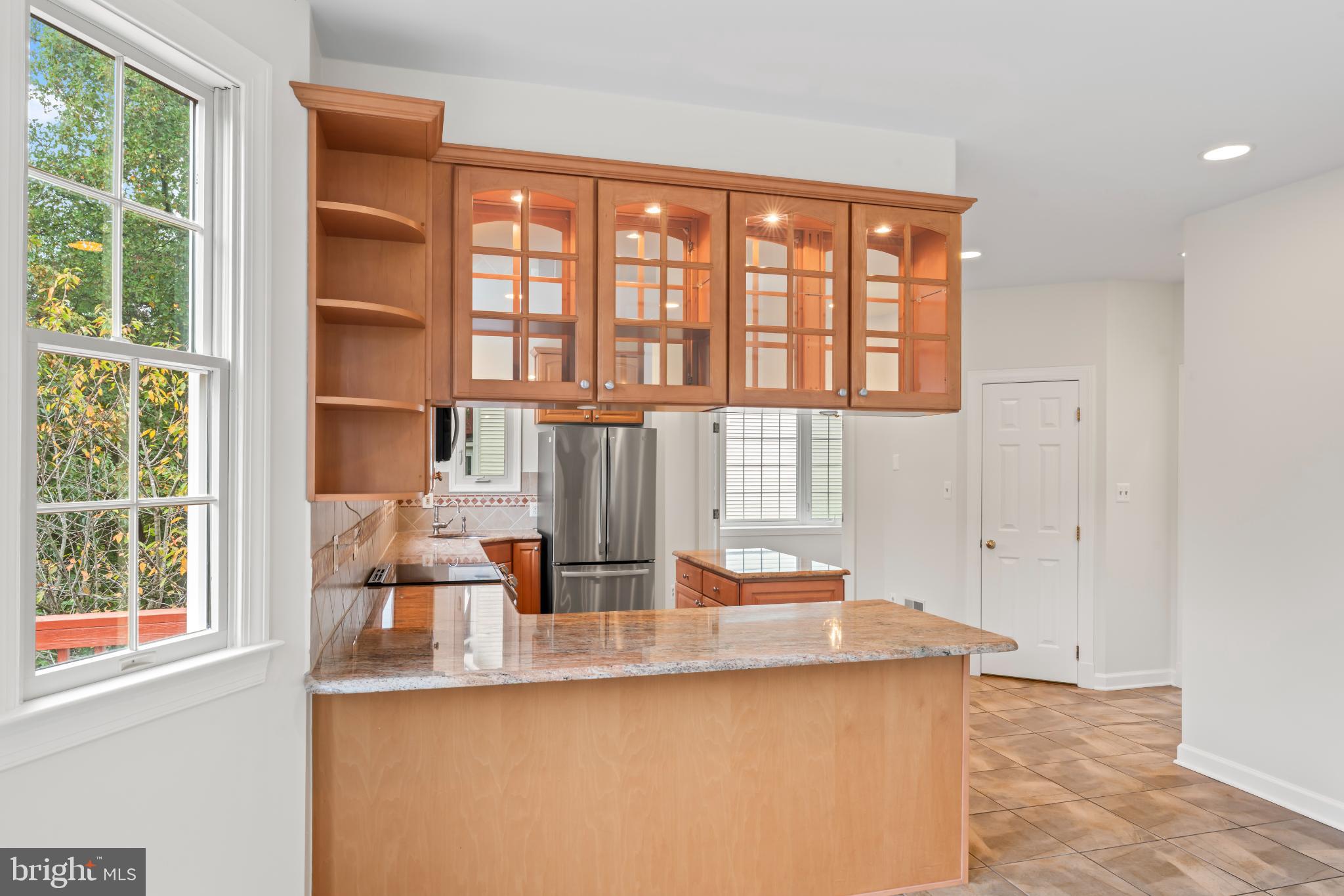 WOODLAND LAKE - Residential