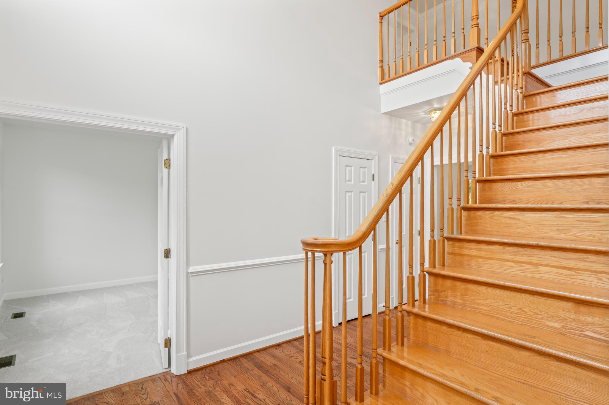 WOODLAND LAKE - Residential