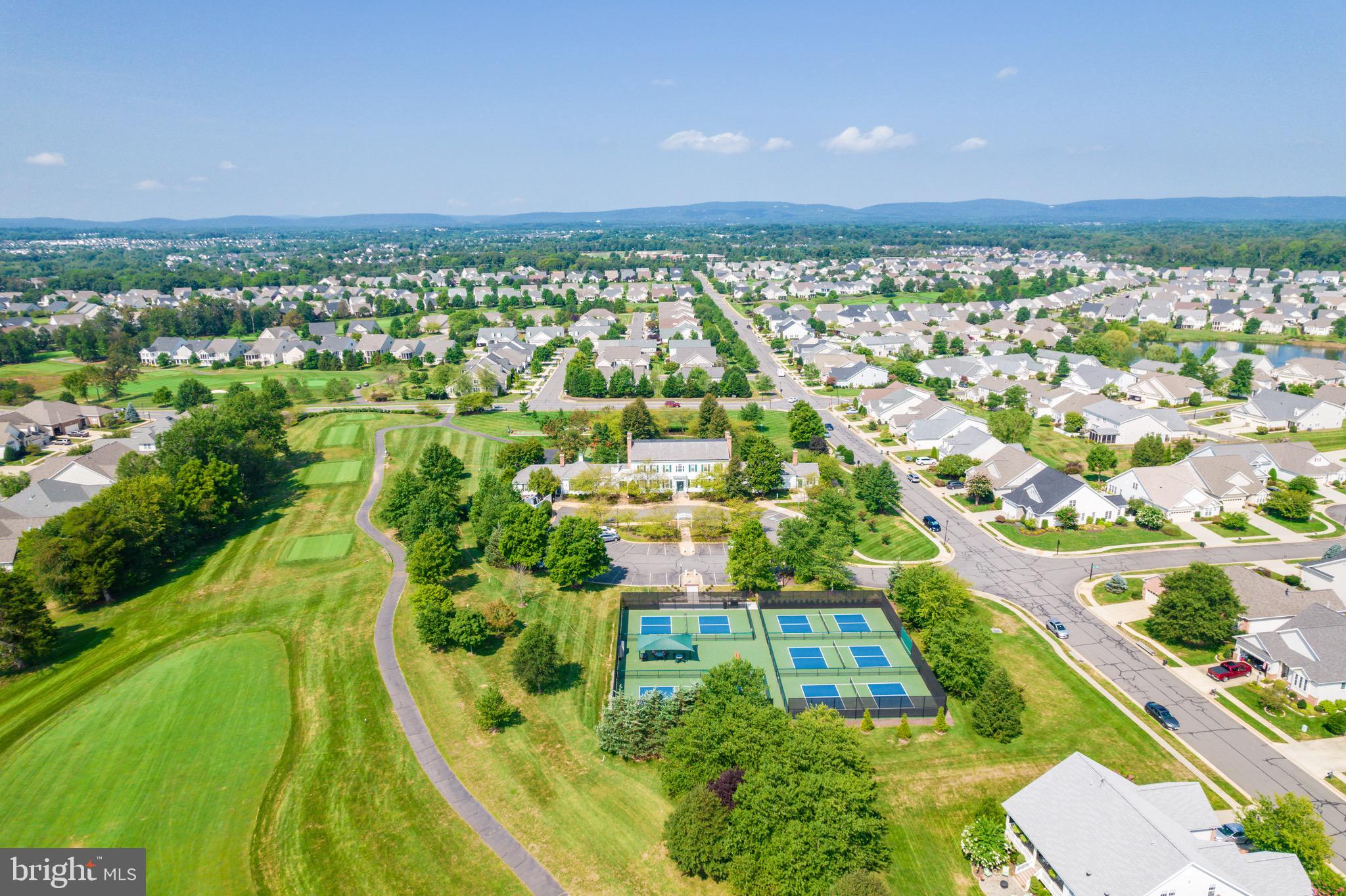 HERITAGE HUNT - Residential