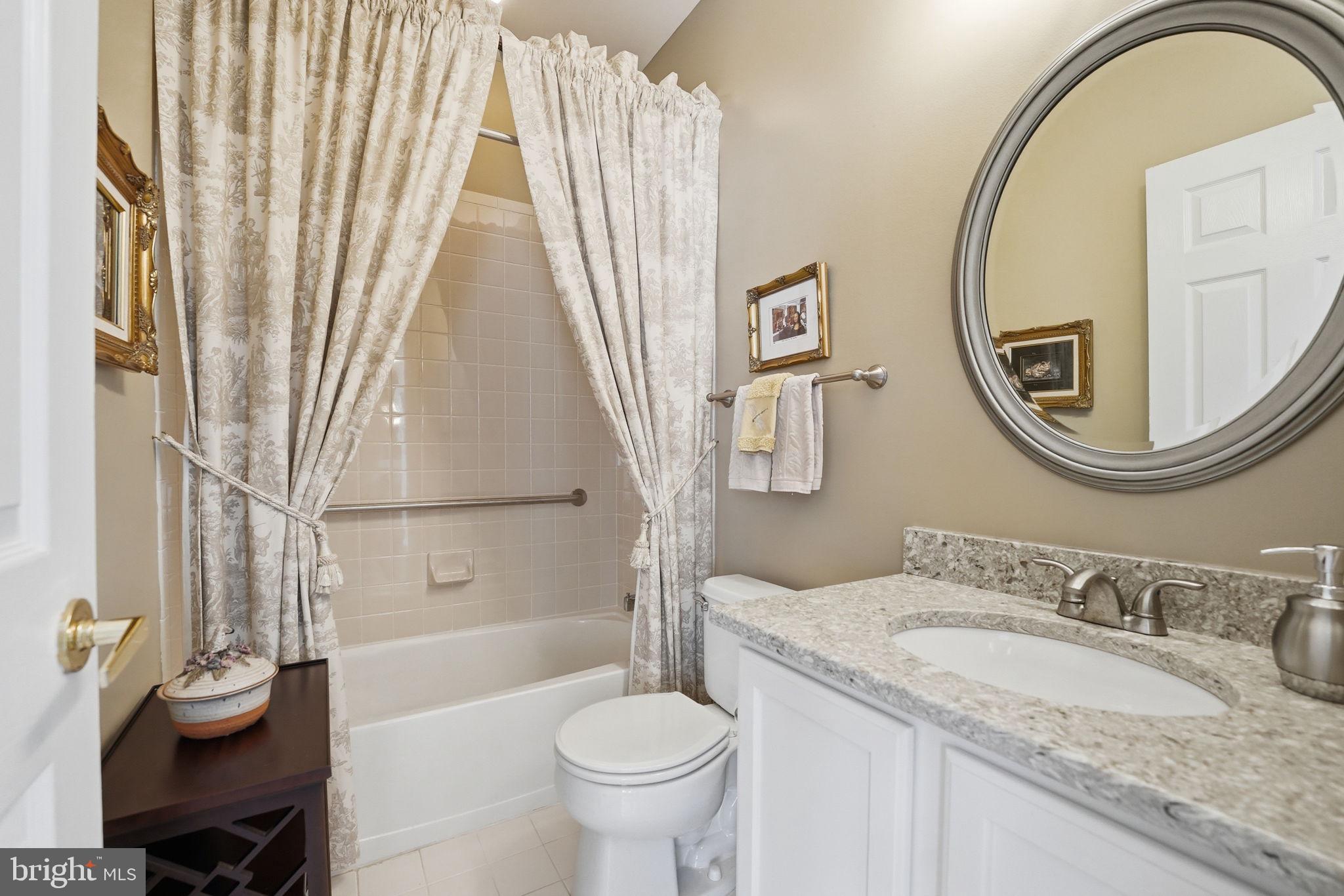 HERITAGE HUNT - Residential