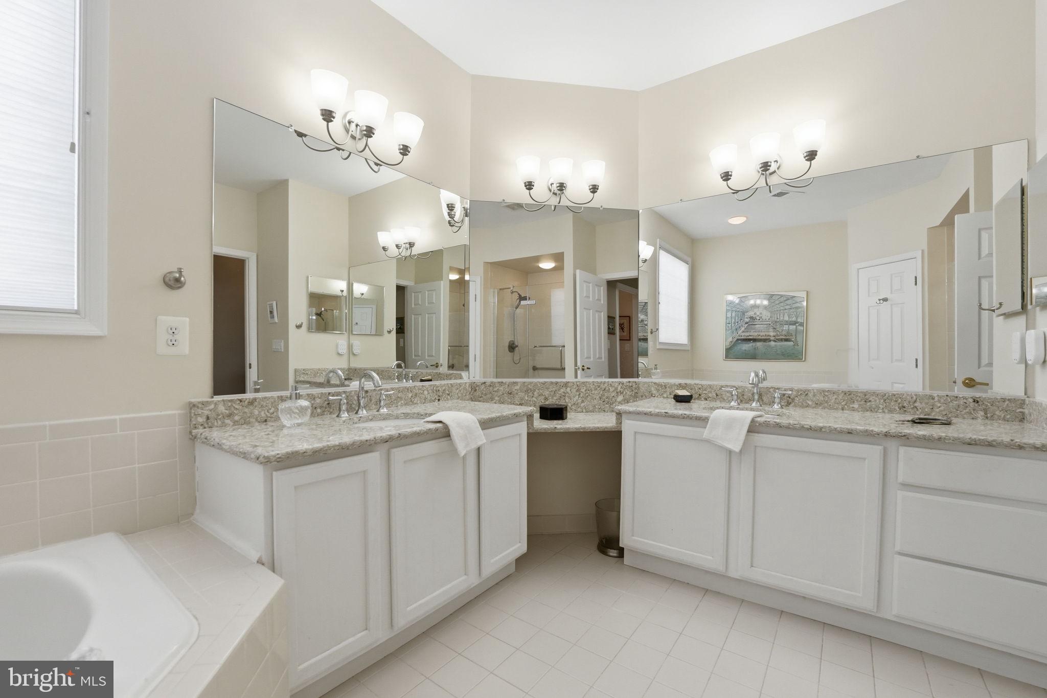 HERITAGE HUNT - Residential