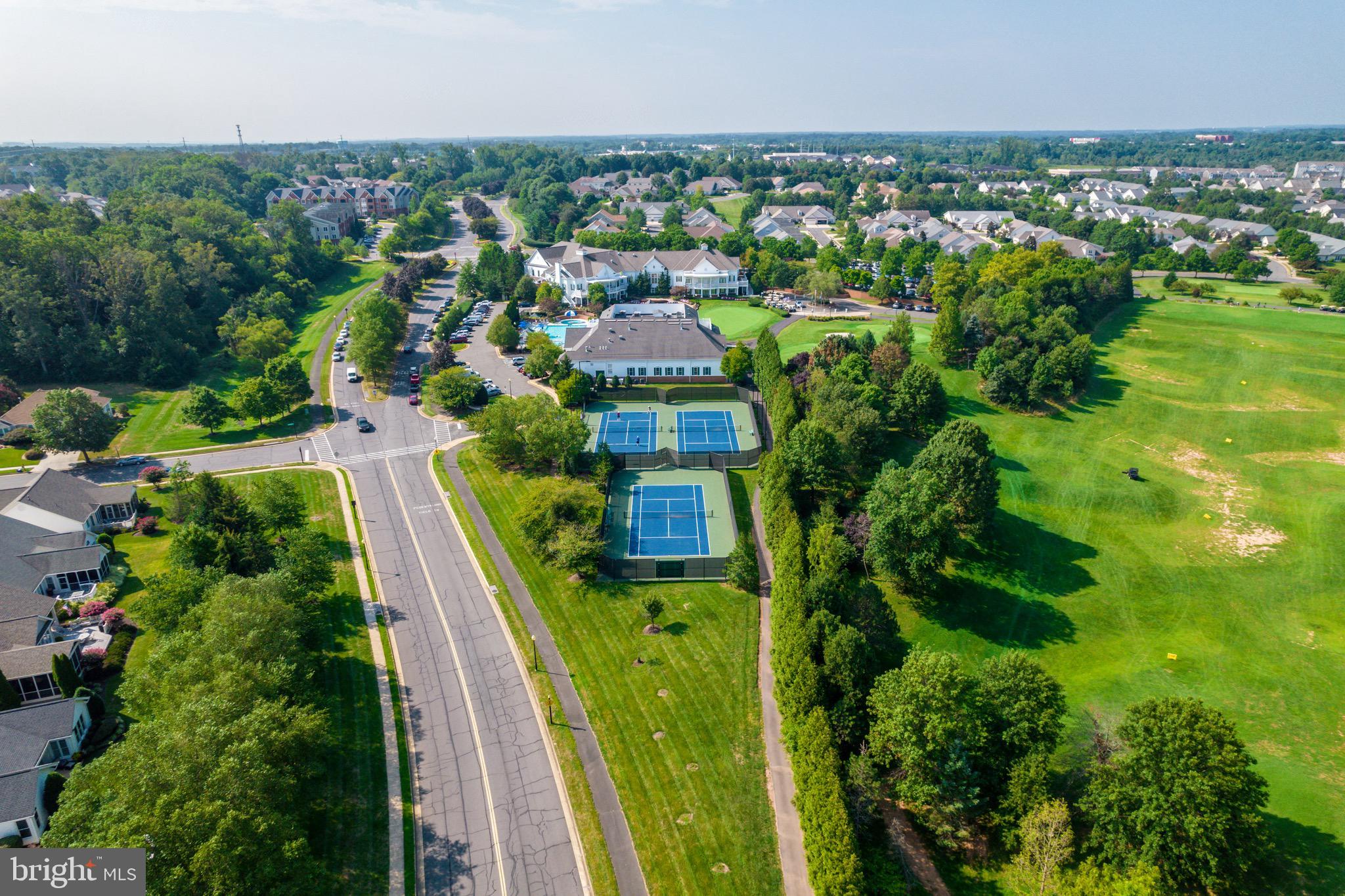 HERITAGE HUNT - Residential