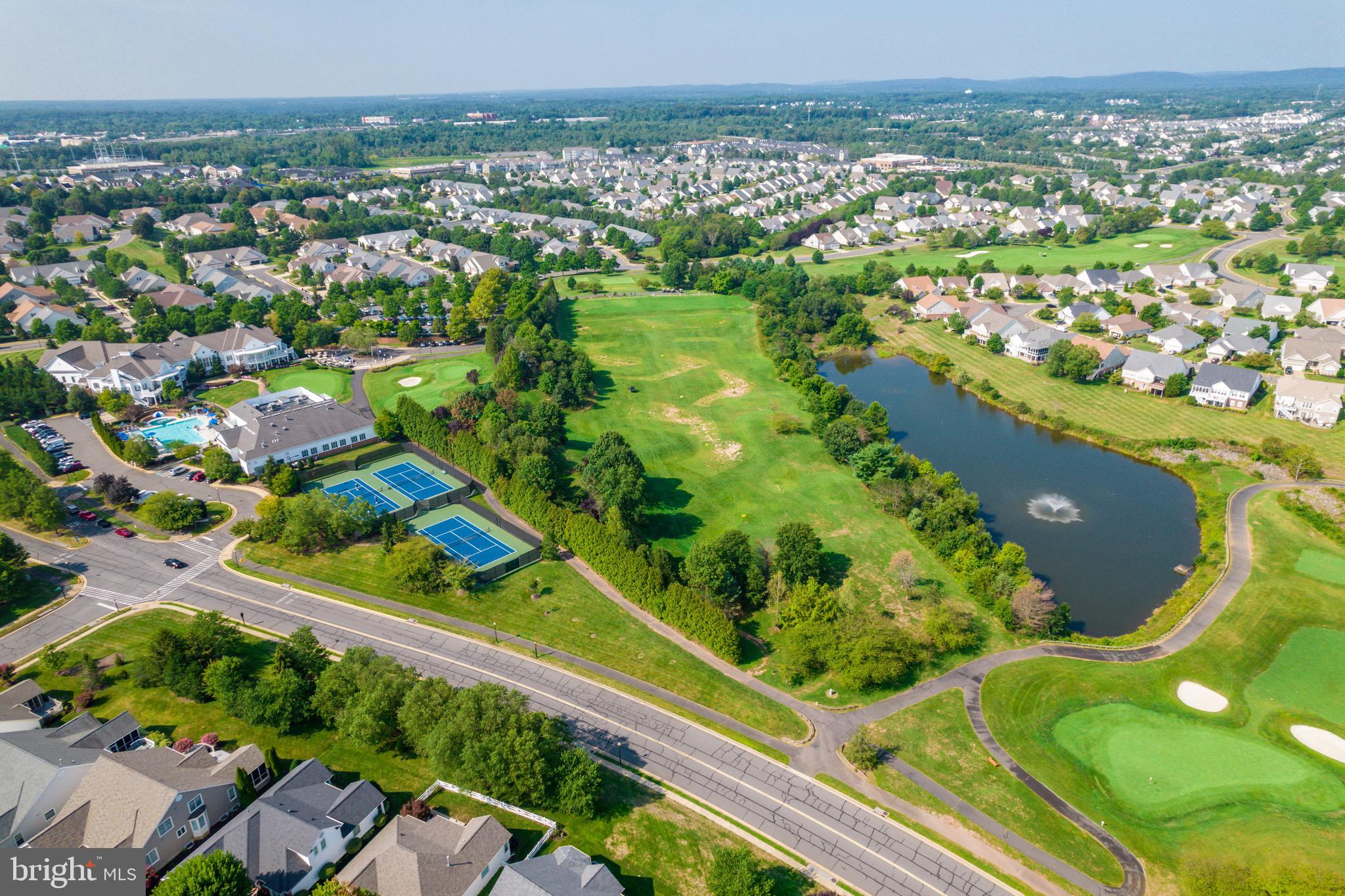 HERITAGE HUNT - Residential