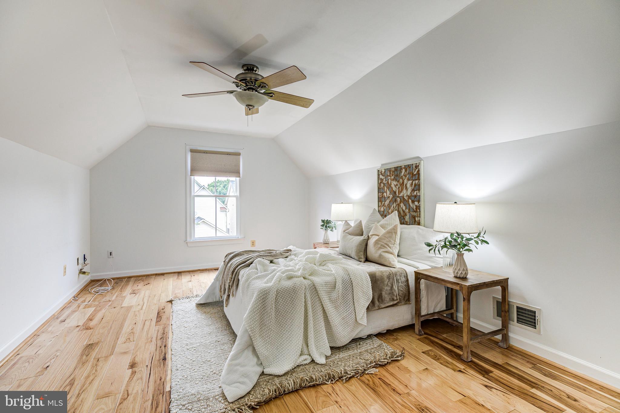 KING FARM - Residential