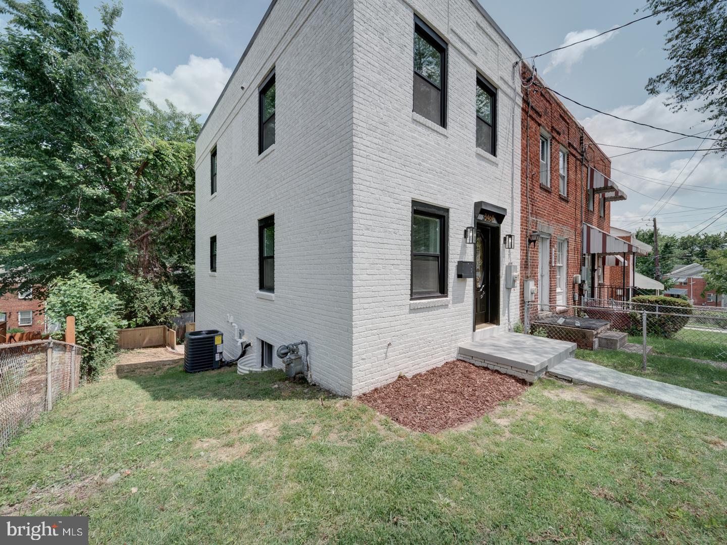 3468 23RD STREET SE