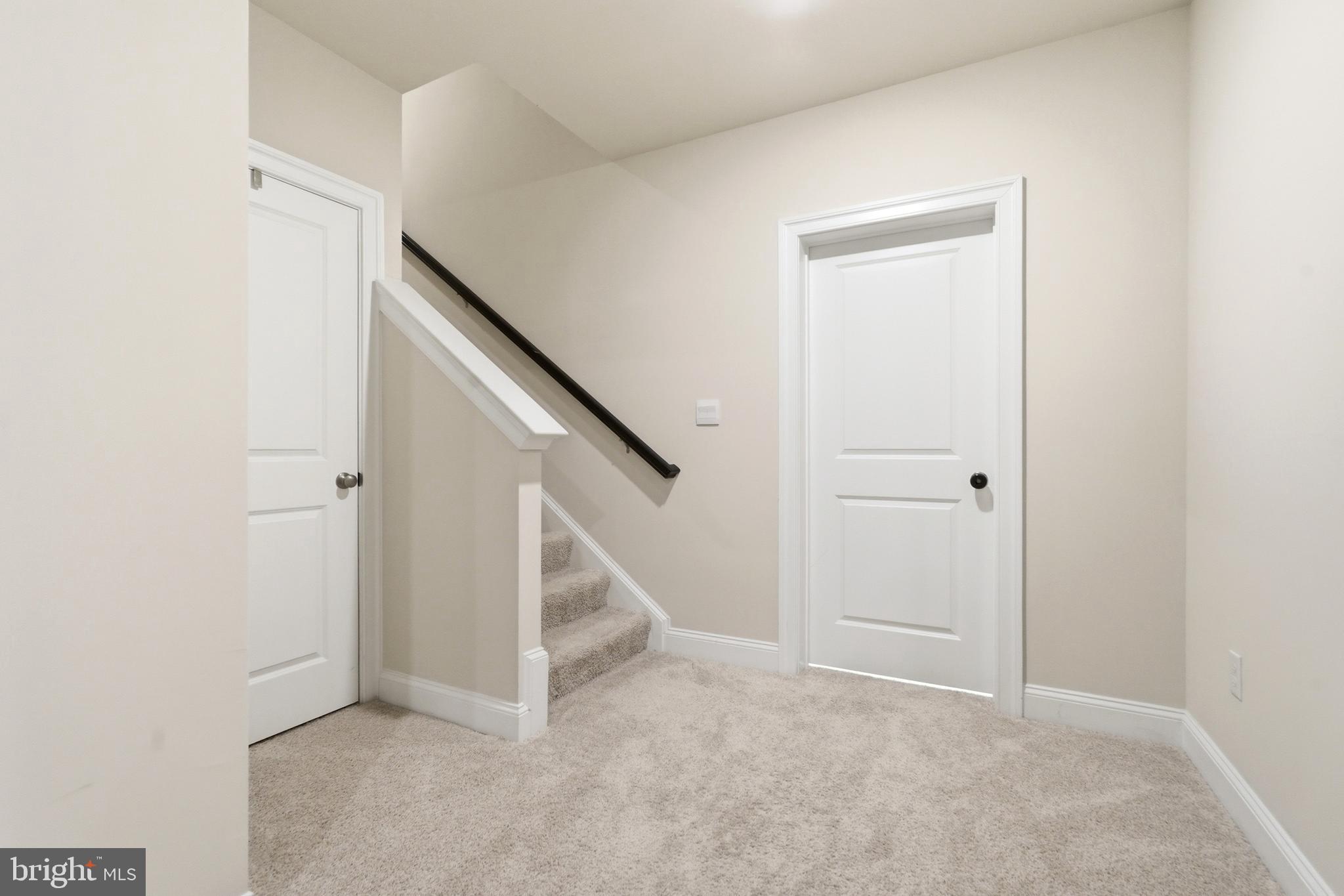 STONEGATE - Residential