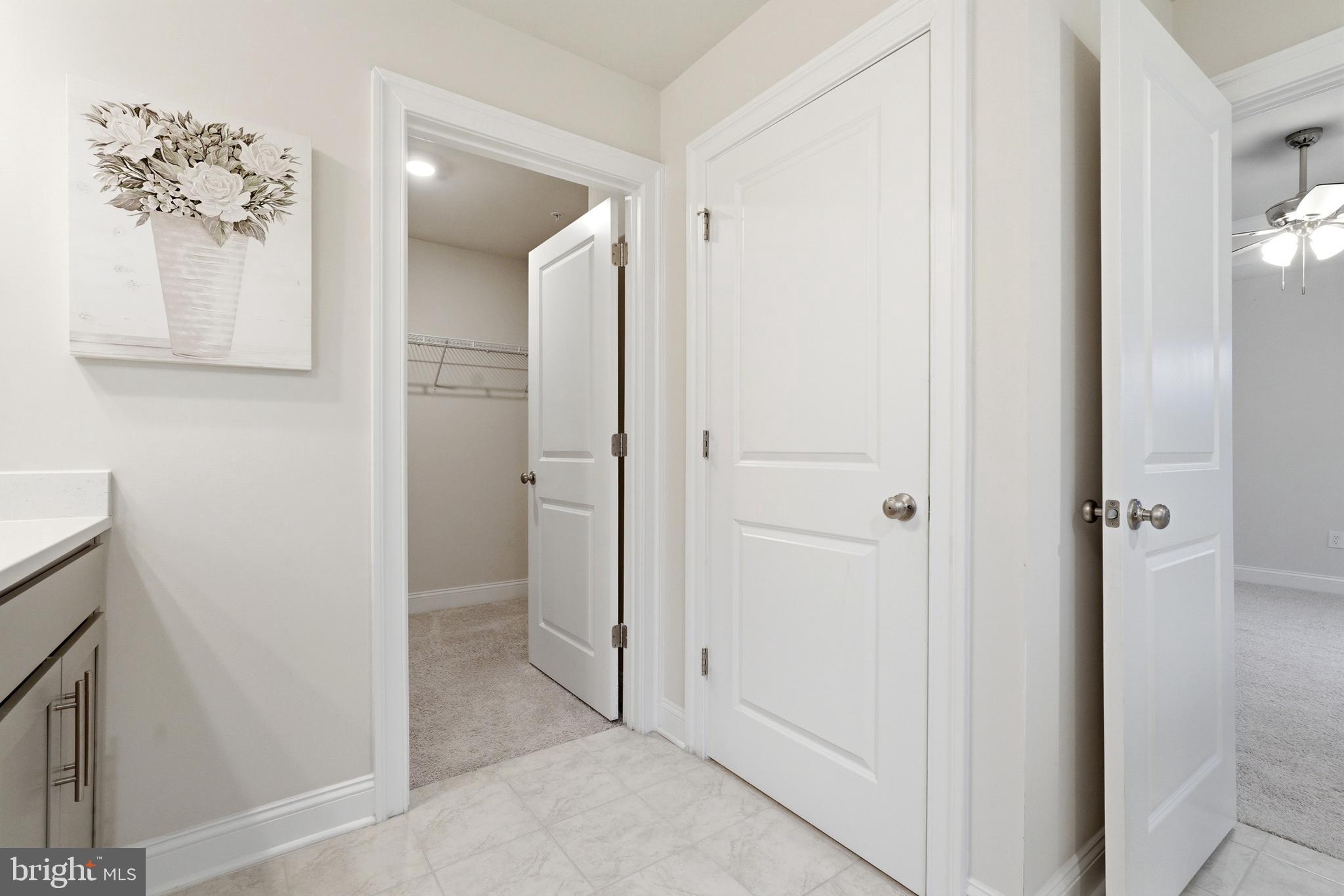 STONEGATE - Residential