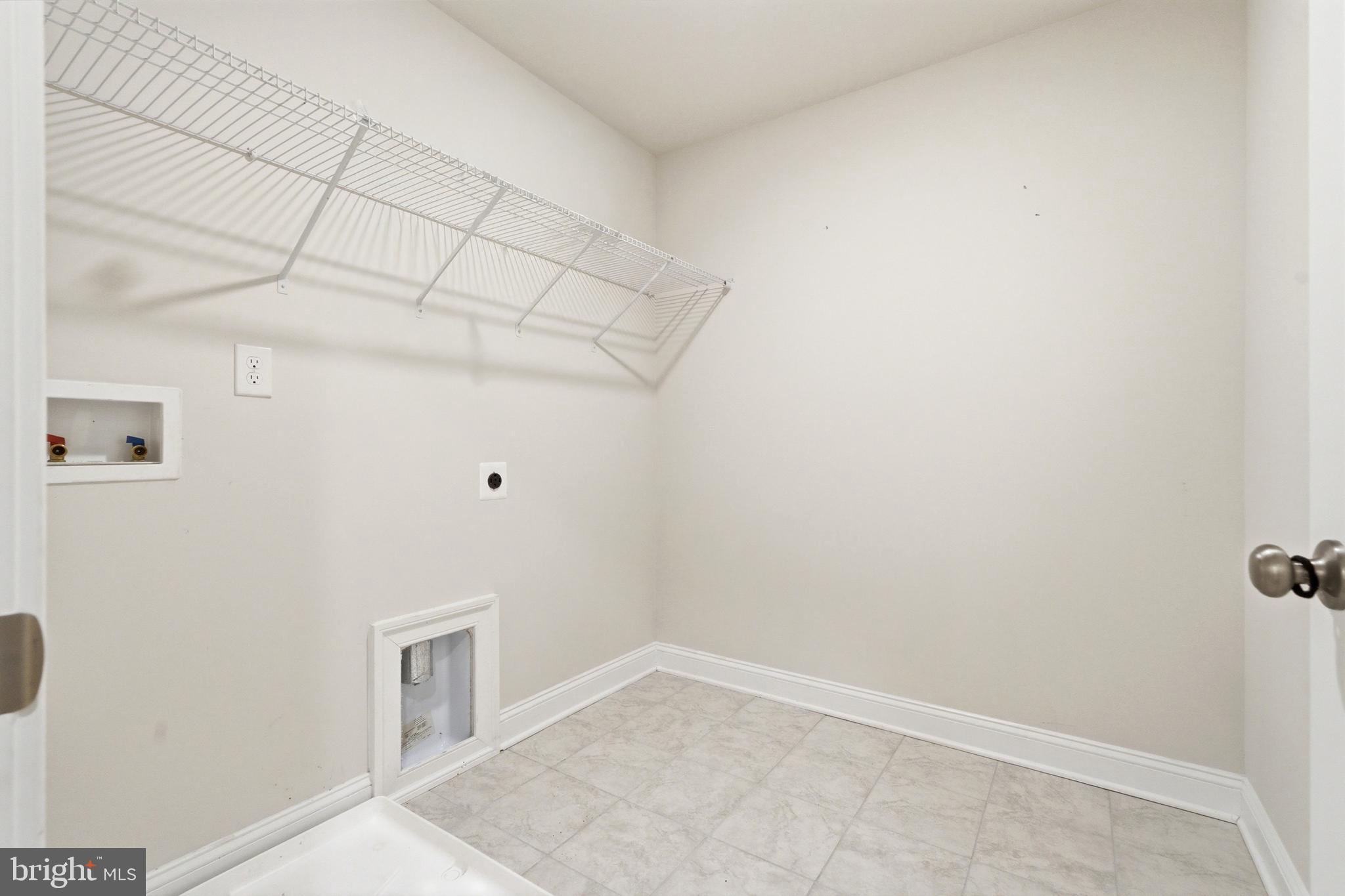 STONEGATE - Residential